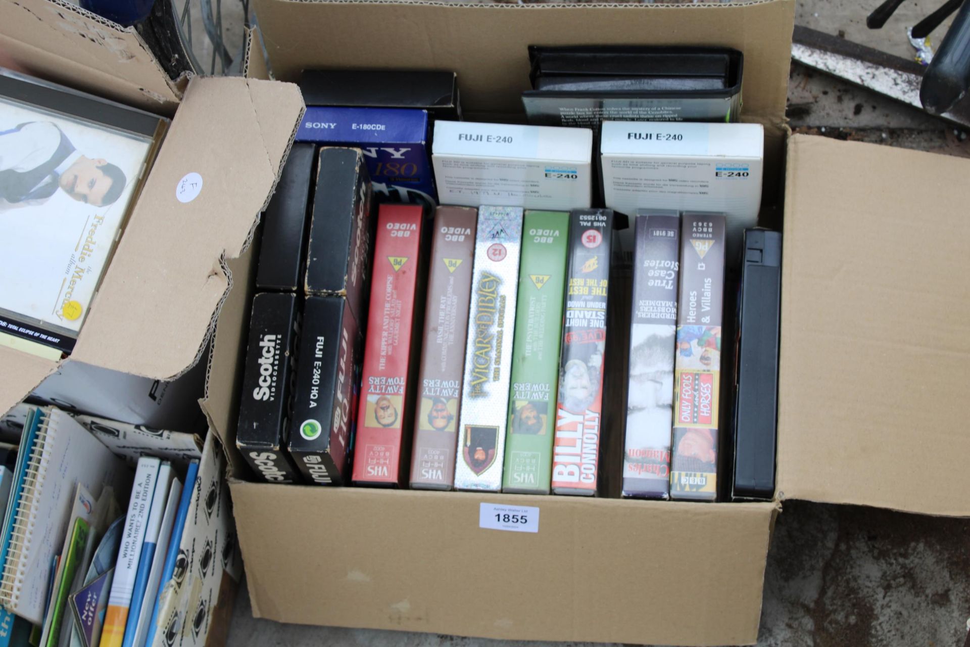 AN ASSORTMENT OF CDS, DVDS AND VHS VIDEOS - Image 2 of 3