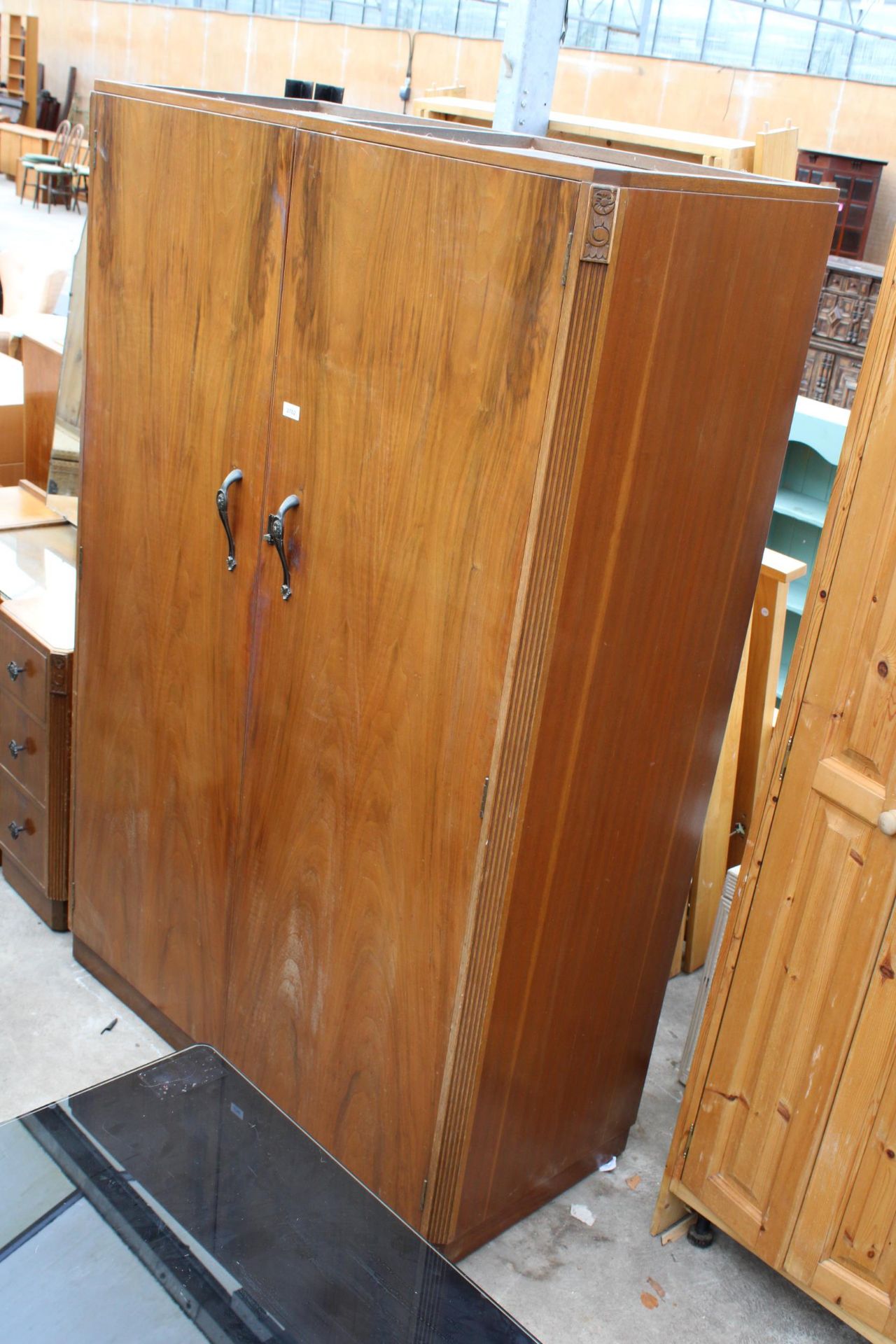 A MID 20TH CENTURY D.B.S. FURNITURE WALNUT TWO DOOR WARDROBE, DRESSING TABLE, 4'6" BEDHEAD AND FOOT, - Image 3 of 7