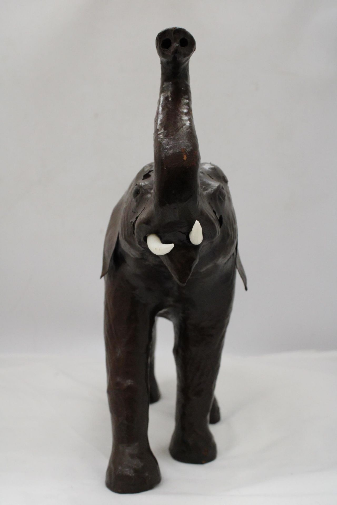 A VINTAGE LEATHER ELEPHANT, HEIGHT 35CM - Image 6 of 6