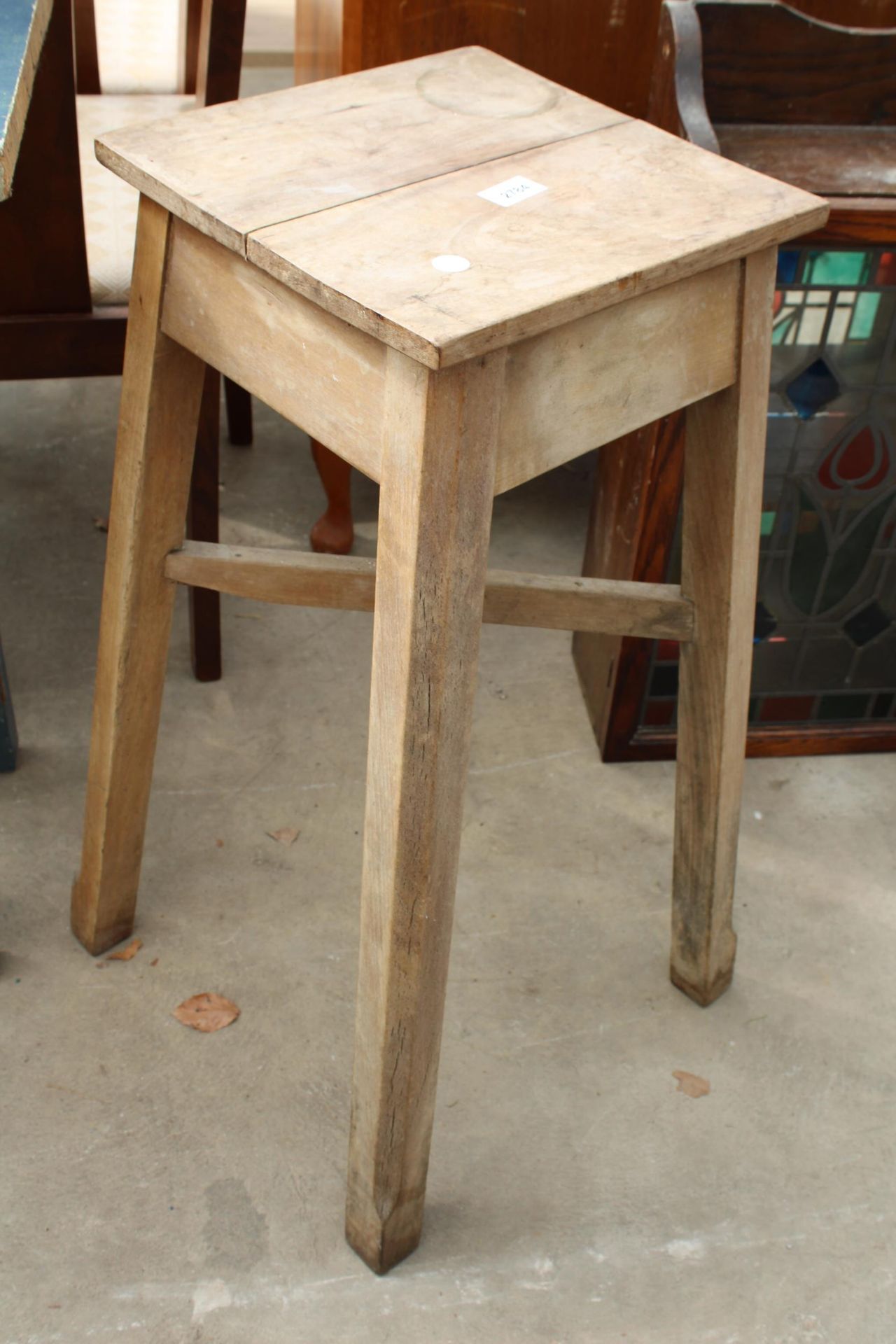 AN EARLY 20TH CENTURY BEECH STOOL