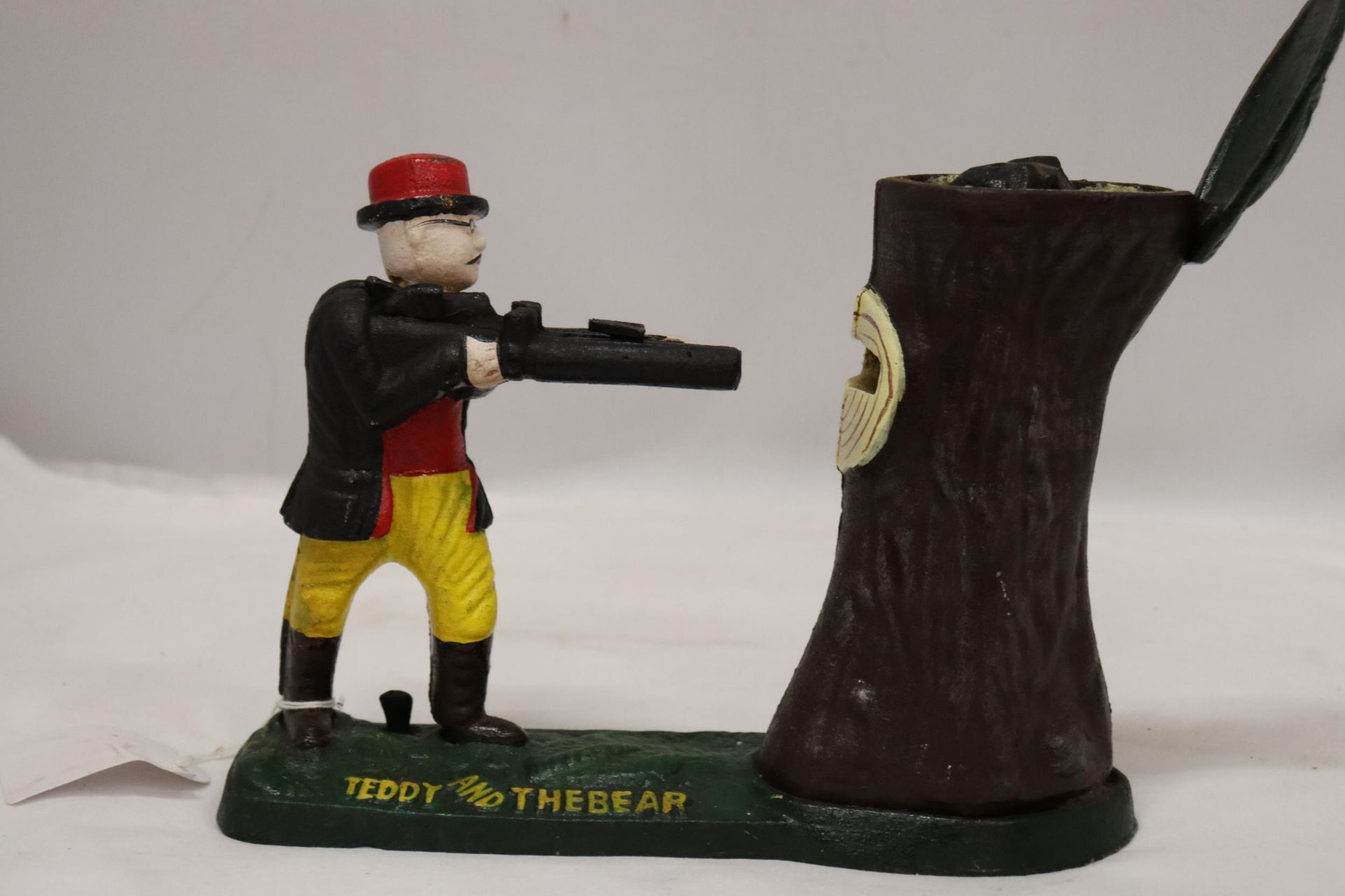 A CAST TEDDY AND THE BEAR MONEY BOX - Image 3 of 5