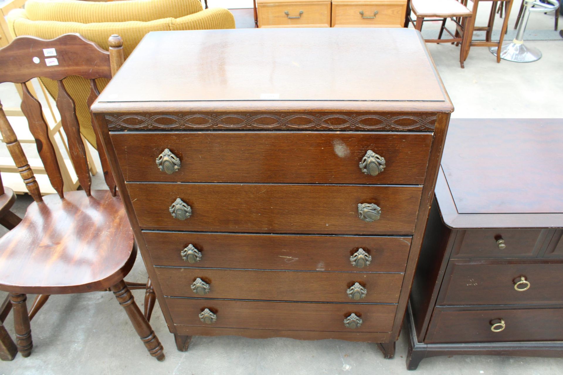 A MID 20TH CENTURY OAK CHEST OF FIVE DRAWERS, 30" WIDE