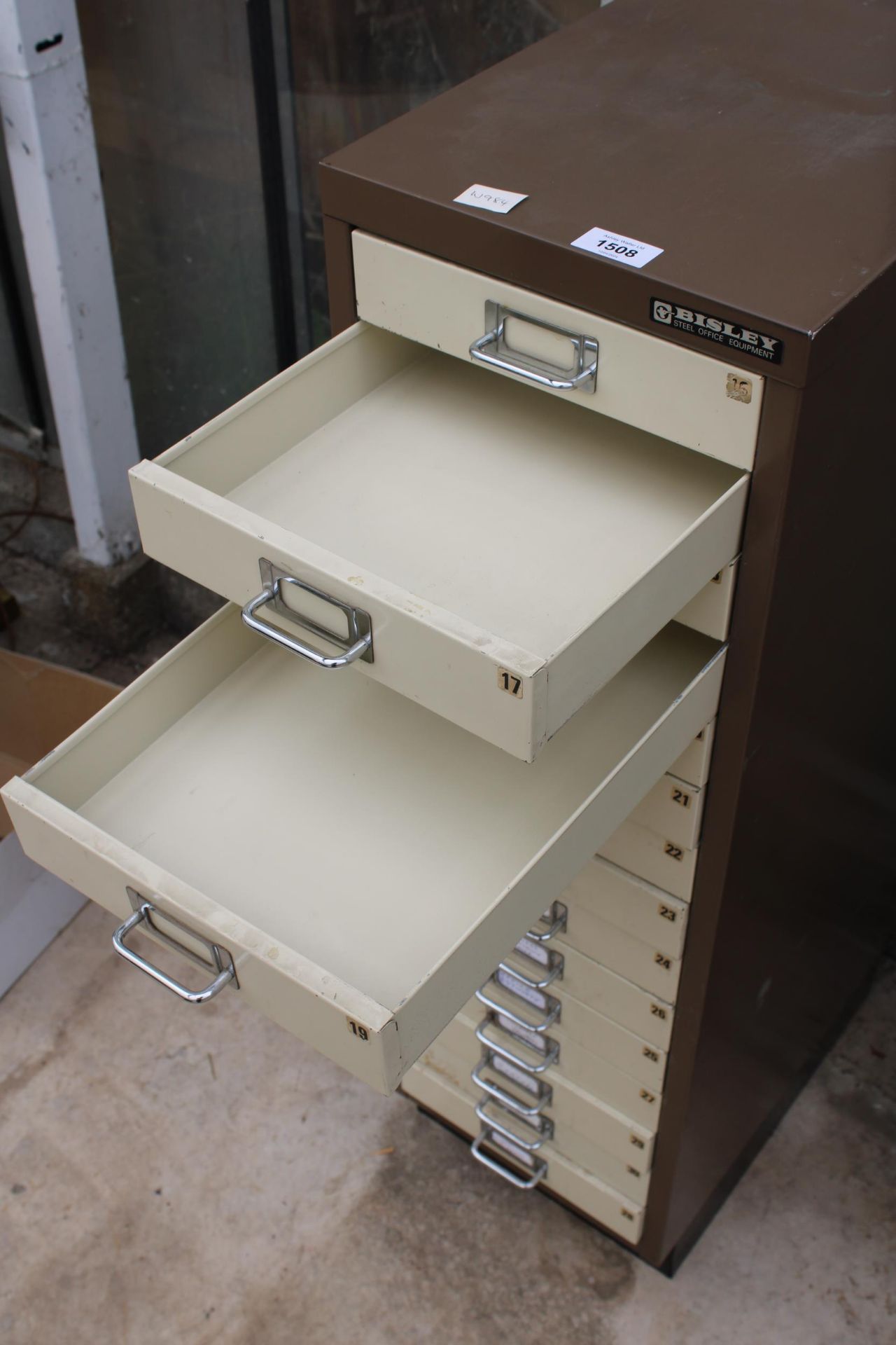 A BISLEY MINIATURE 15 DRAWER FILING CABINET - Image 2 of 4