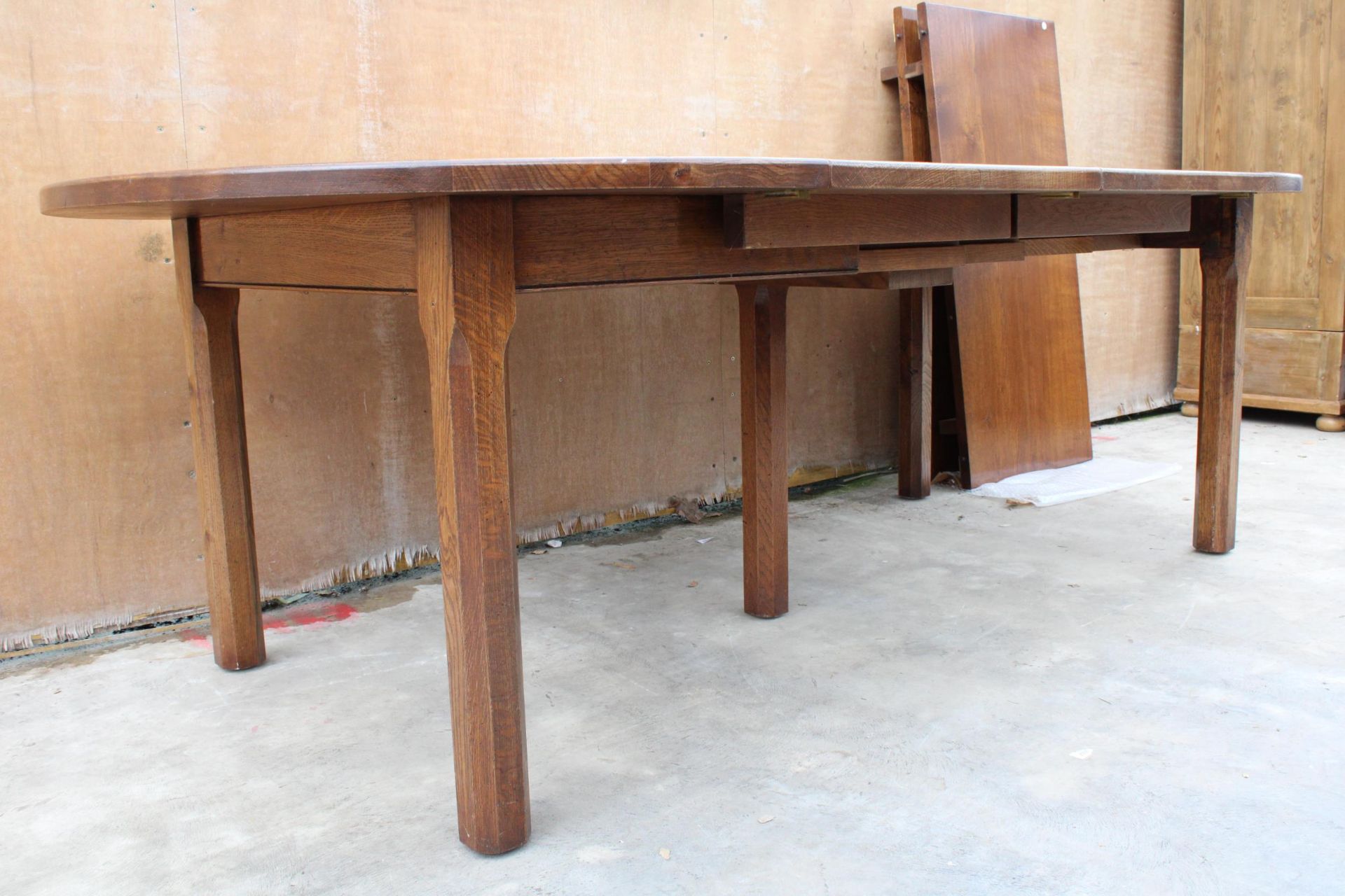 AN OAK BESPOKE EXTENDING DINING TABLE ON SQUARE CHAMFERRED LEGS, 48" X 24", WITH FOUR LEAVES, EACH - Image 4 of 7
