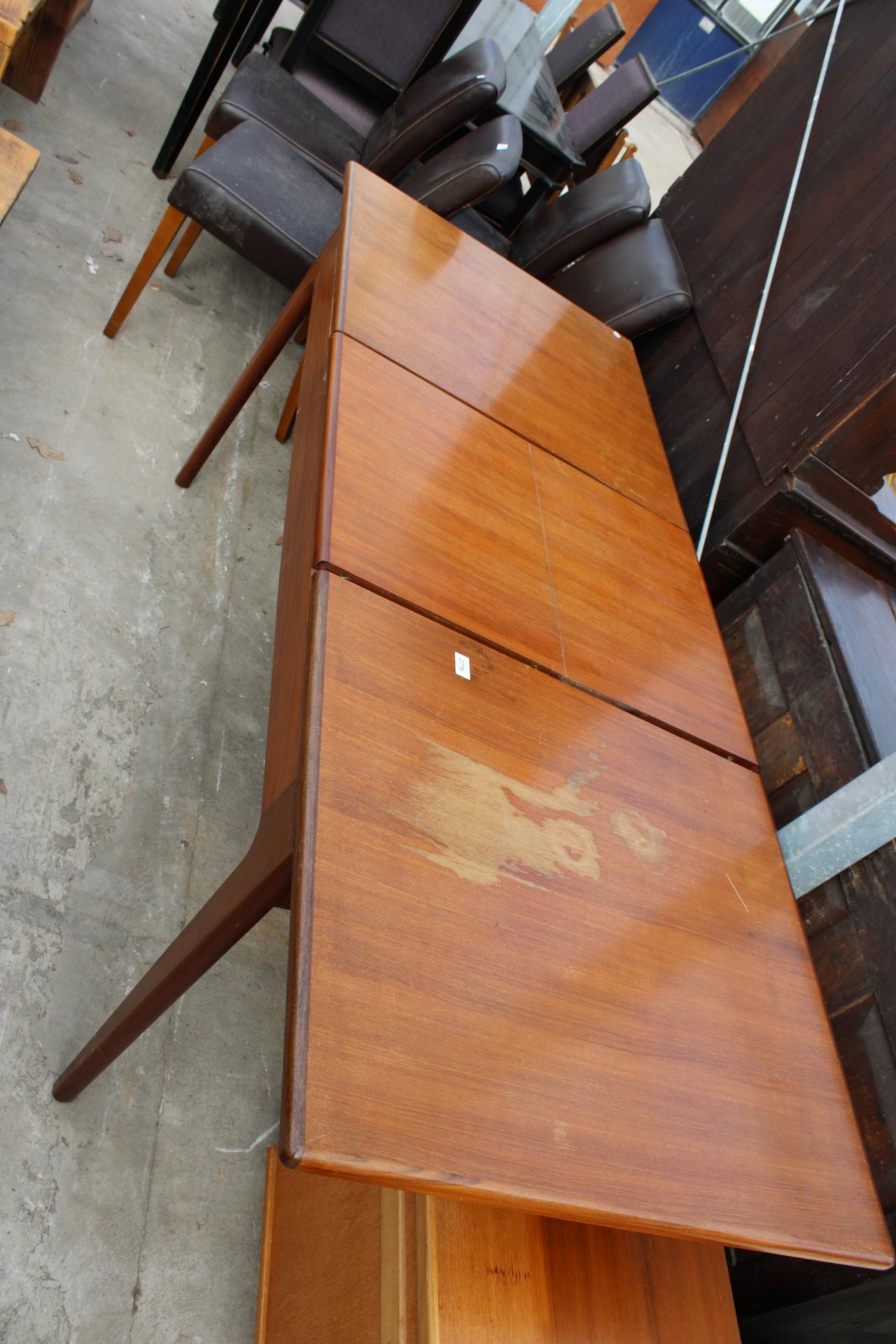 A RETRO TEAK EXTENDING DINING TABLE 56" X 31" (LEAF 22") - Image 3 of 4