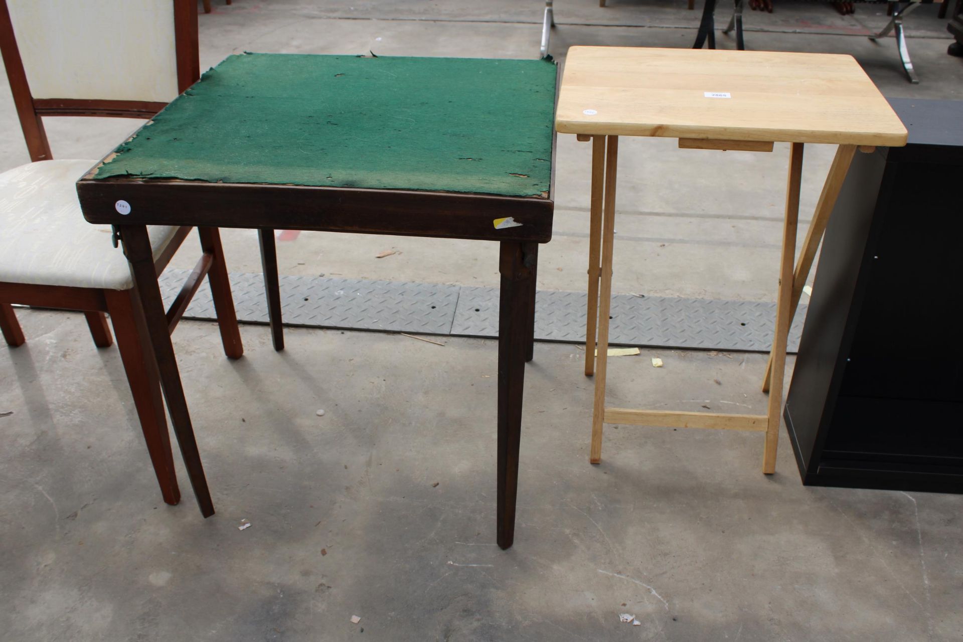 A FOLDING LAMP TABLE AND OCCASIONAL TABLE