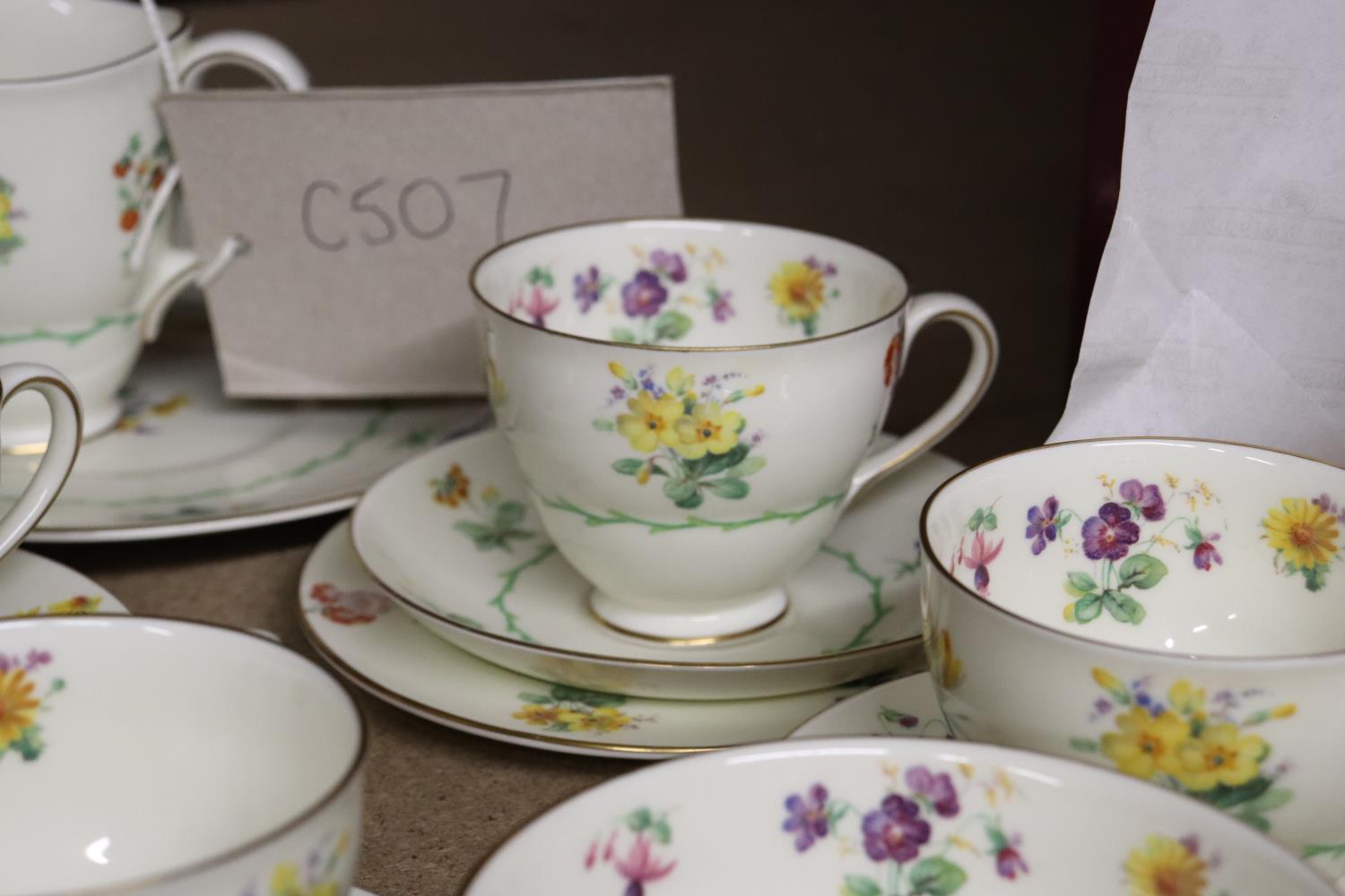 A VINTAGE ROYAL DOULTON TEASET, PALE YELLOW WITH SPRING FLOWERS, TO INCLUDE A CREAM JUG, SUGAR BOWL, - Image 3 of 6