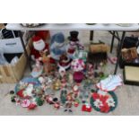 A LARGE ASSORTMENT OF CHRISTMAS ITEMS TO INCLUDE SNOWMEN, FIGURES AND PLATES ETC
