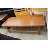 A RETRO TEAK TWO TIER COFFEE TABLE, 43" X 16"