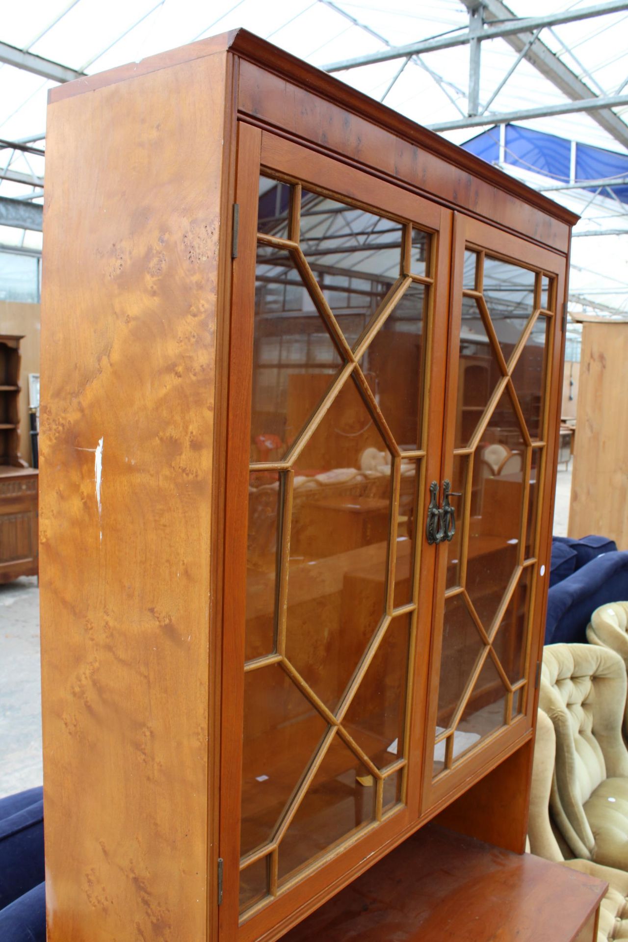 A BERESFORD AND HICKS LTD YEW WOOS TWO DOOR BOOKCASE ON BASE 36" WIDE - Image 2 of 5