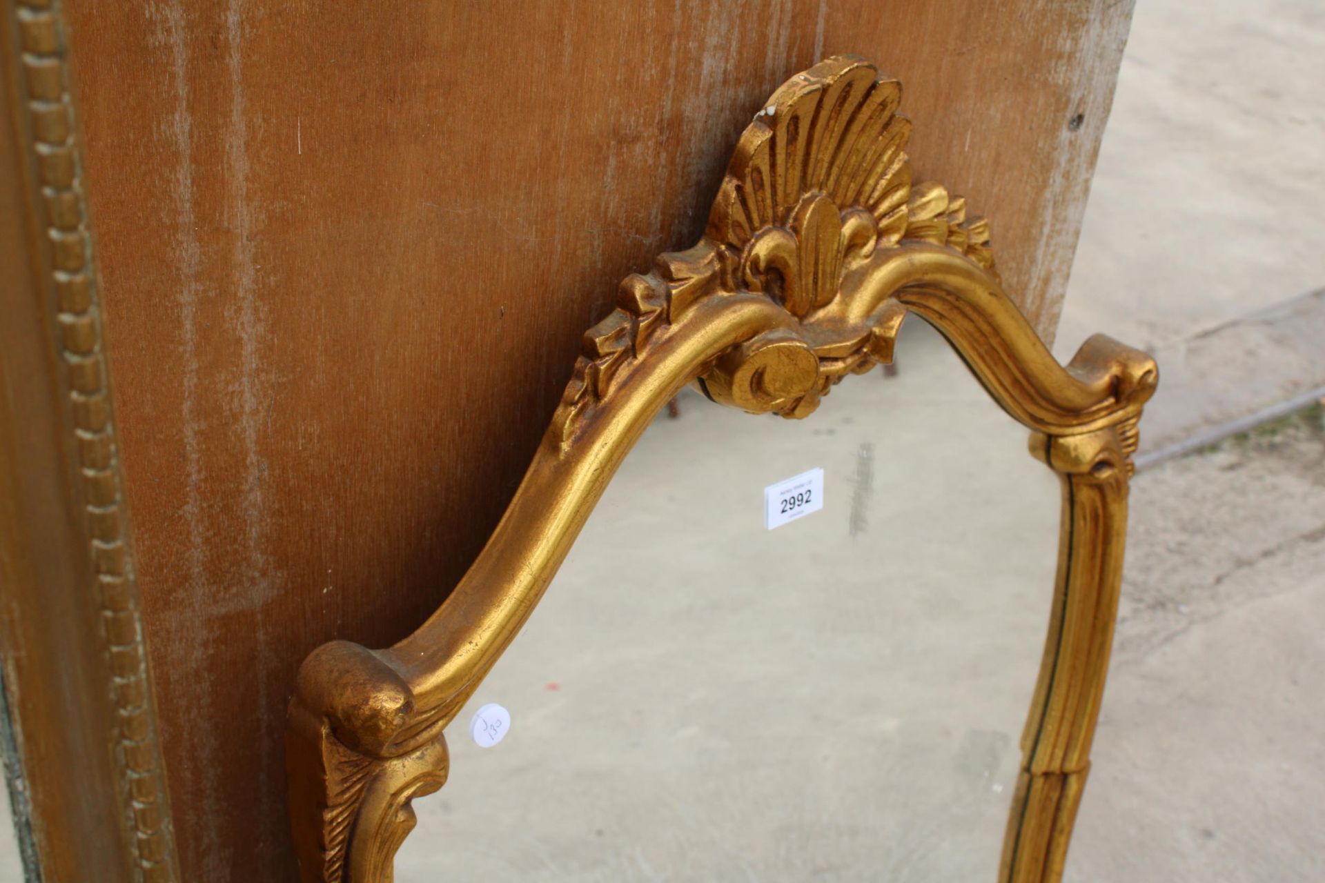 A GILT FRAMED WALL MIRROR, 35" X 24" - Image 2 of 3