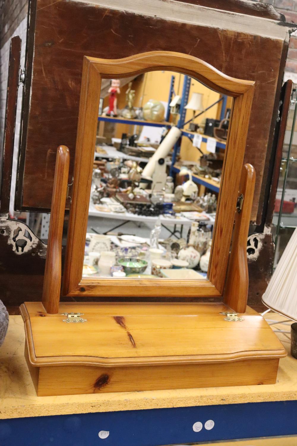 A PINE TOILET MIRROR WITH STORAGE TO THE BASE - Image 3 of 5