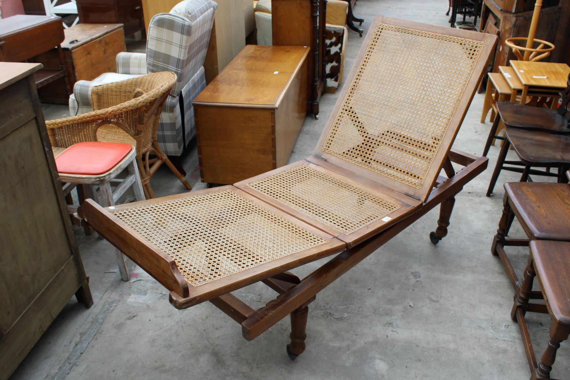 A LATE VICTORIAN HARDWOOD FOLDING DAY BED ON TURNED LEGS WITH SPLIT CANE SEATS/BACK - Image 2 of 7