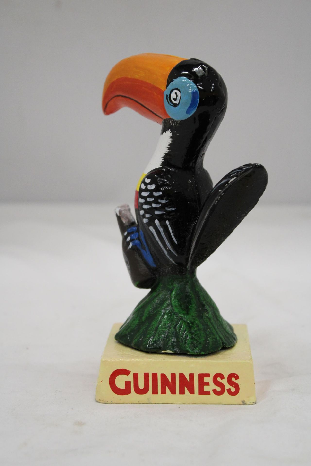 A CAST GUINNESS TOUCAN, HEIGHT 16CM - Image 3 of 5