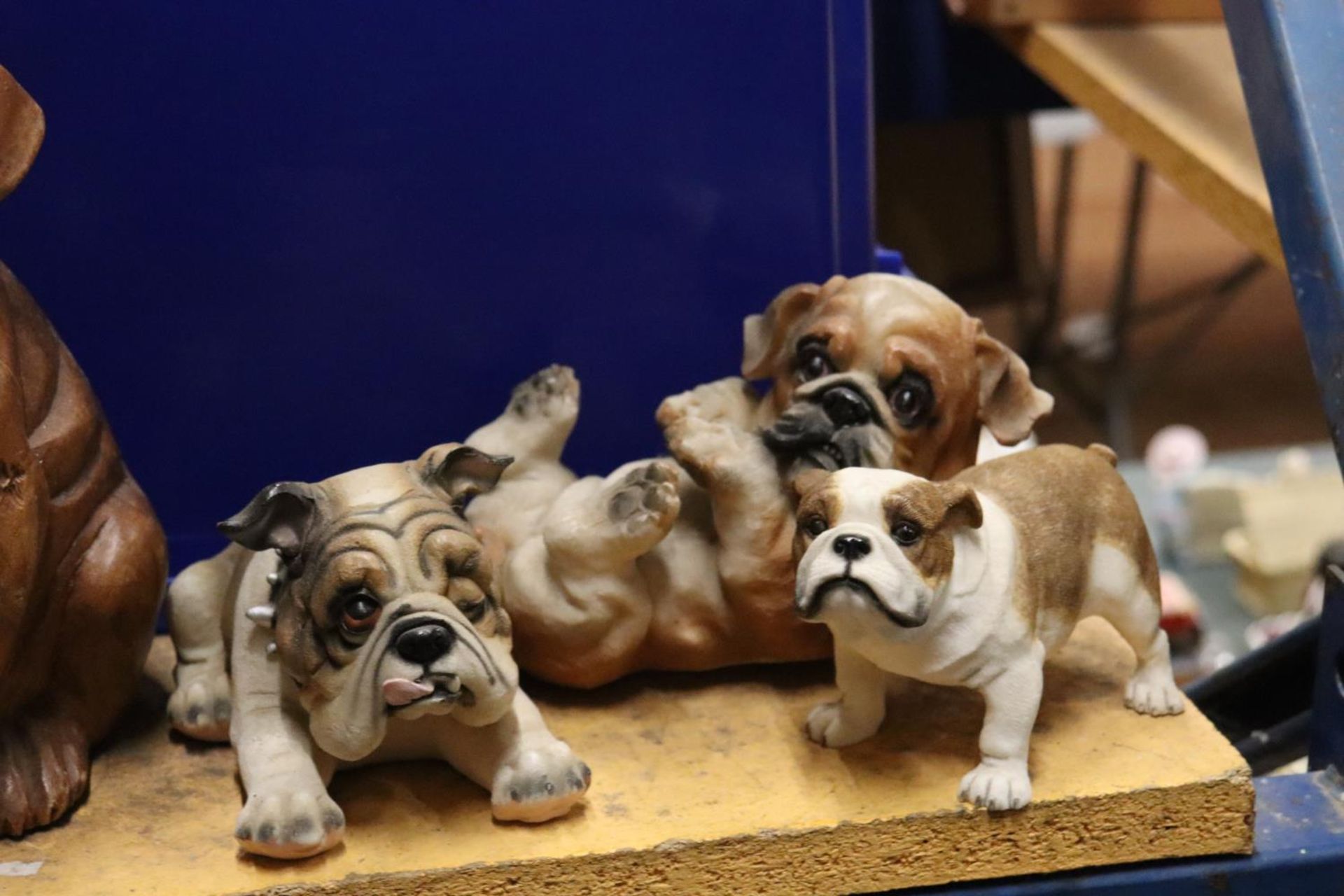 A LARGE COLLECTION OF BULLDOG FIGURES - Image 3 of 5