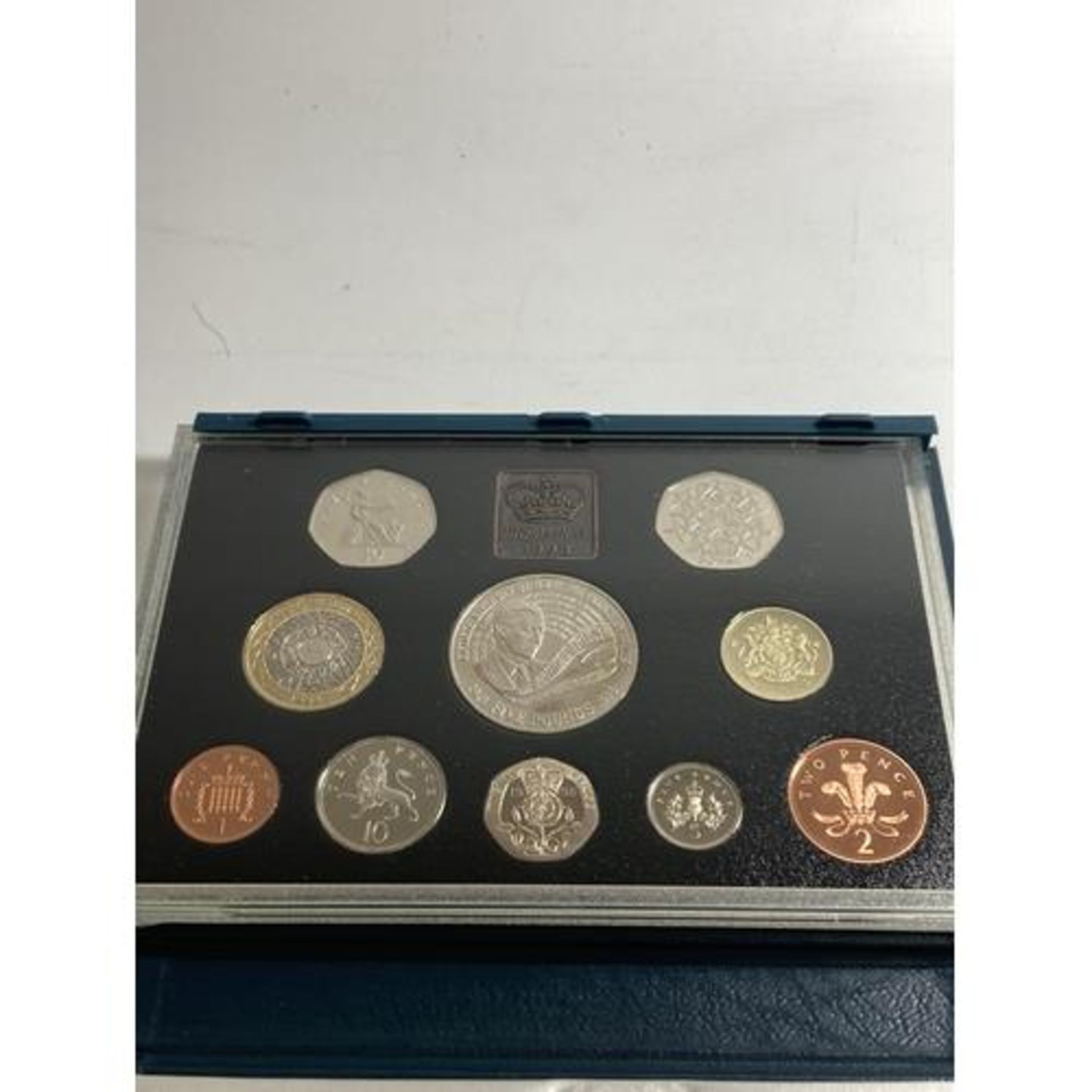 THE ROYAL MINT 1998 PROOF COIN COLLECTION WITH COA - Bild 2 aus 2
