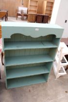 A MODERN PAINTED FOUR TIER OPEN BOOKCASE, 33" WIDE