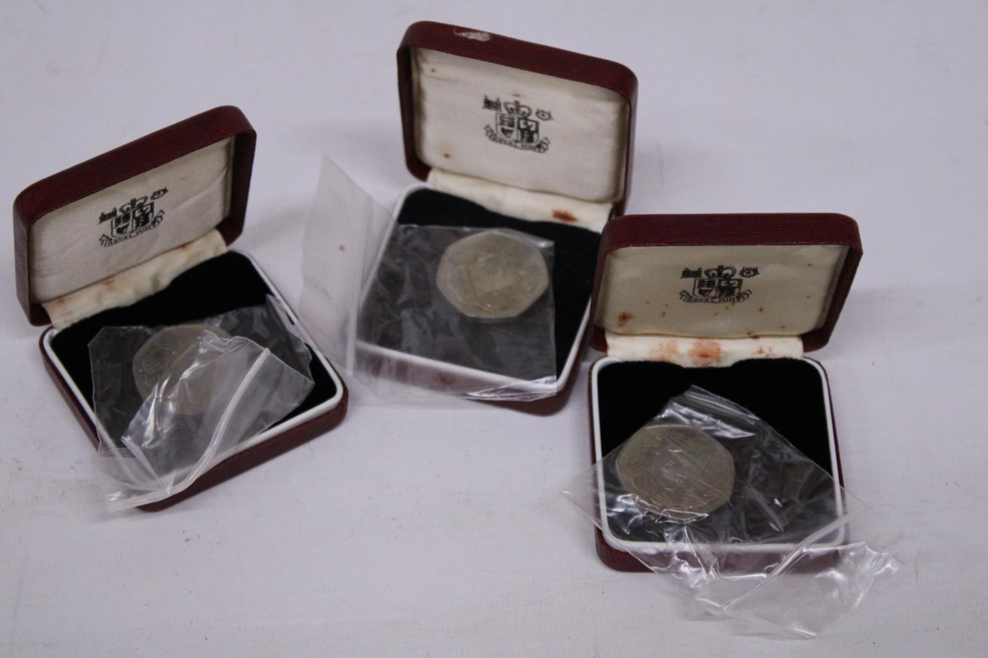 UK , THREE BOXED 1973 SILVER 50P COINS - Image 4 of 4
