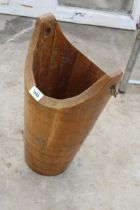 A WOODEN HANGING PAIL BUCKET (H:48CM)