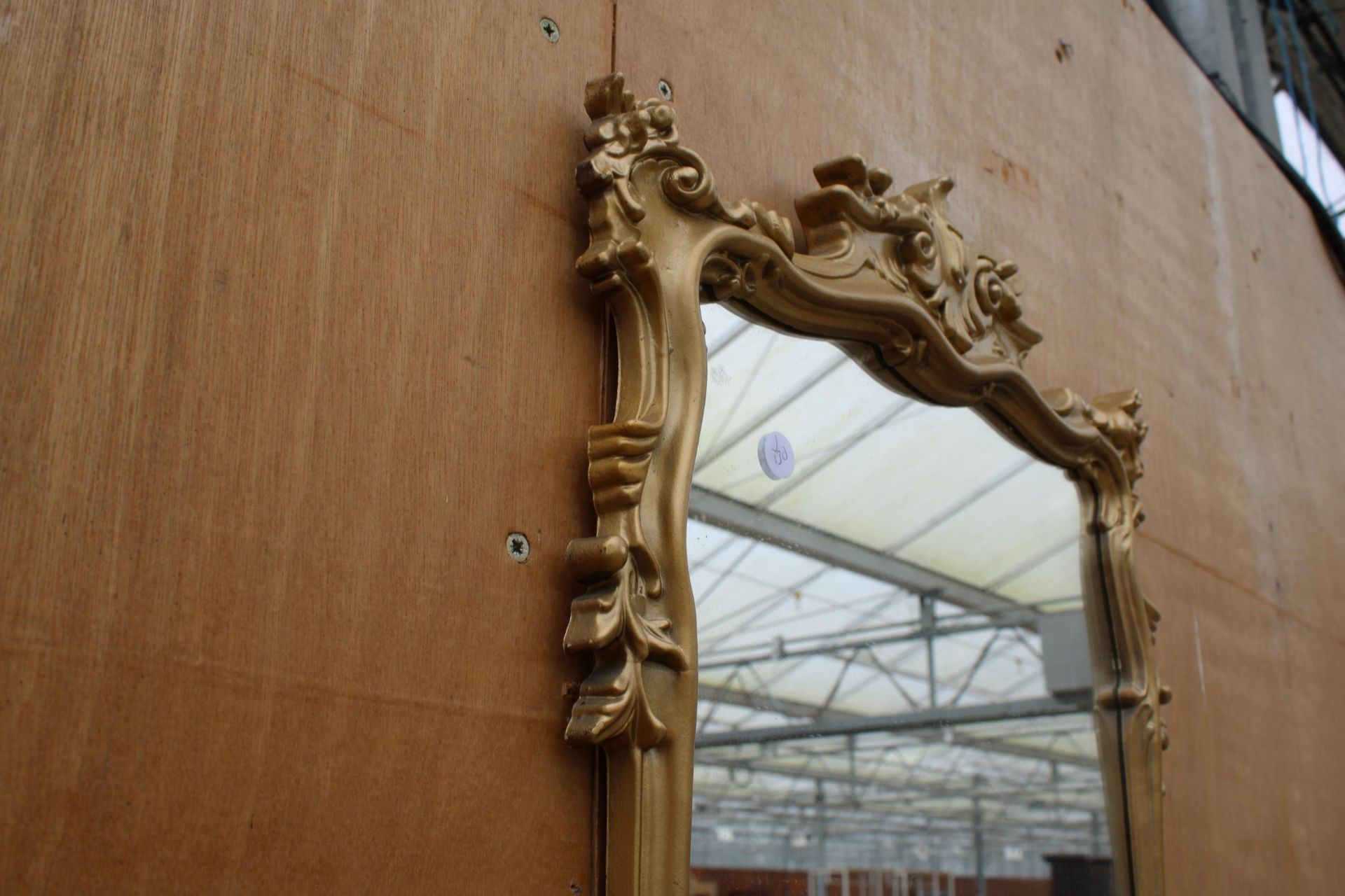 A GILT EFFECT WALL MIRROR 28" X 18" - Image 2 of 2