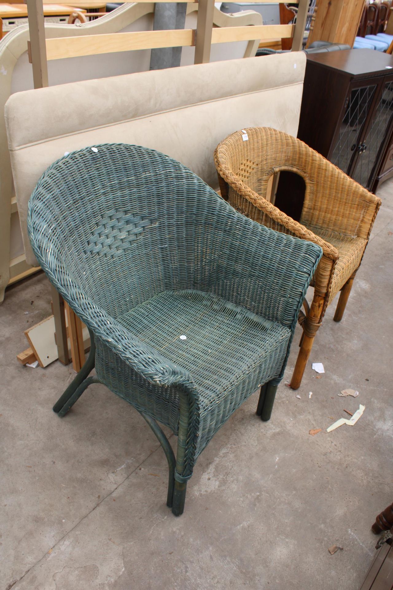 TWO WICKER CONSERVATORY CHAIRS AND 5' HEADBOARD - Image 3 of 3