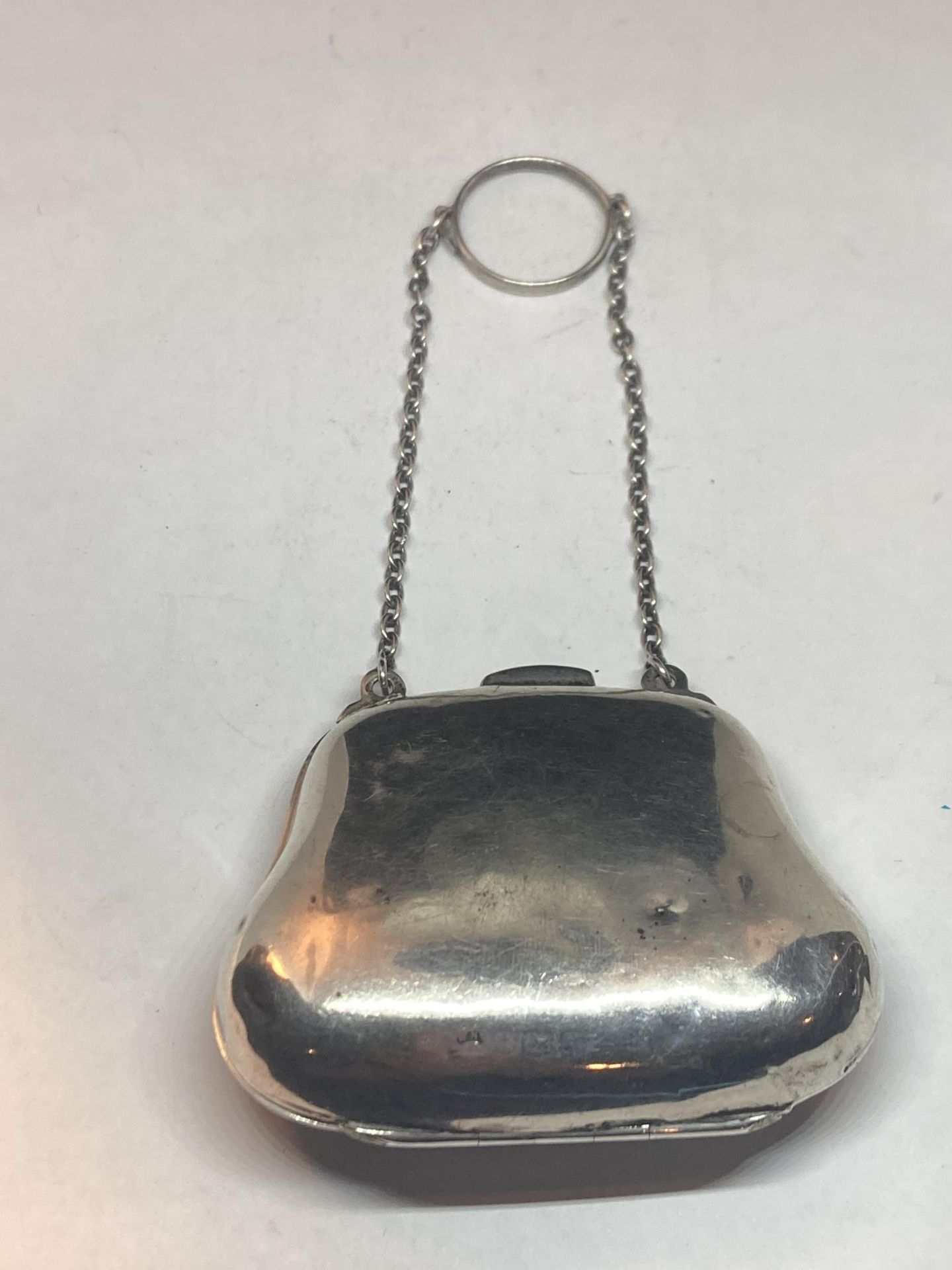 A HALLMARKED BIRMINGHAM SILVER PURSE