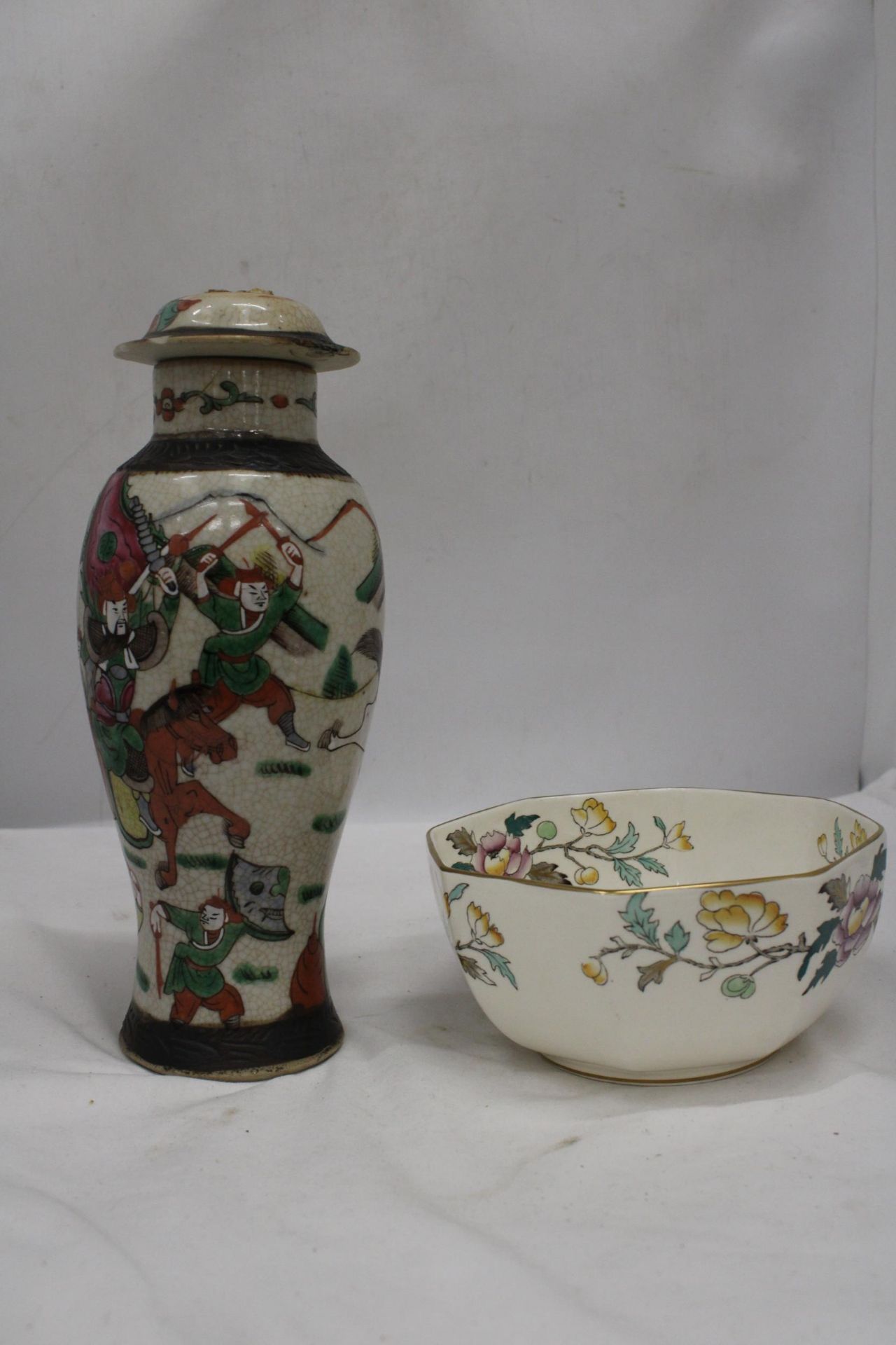 A MASON'S ORIENTAL STYLE BOWL AND A VERY OLD CHINESE TEMPLE JAR (A/F) - Image 4 of 7