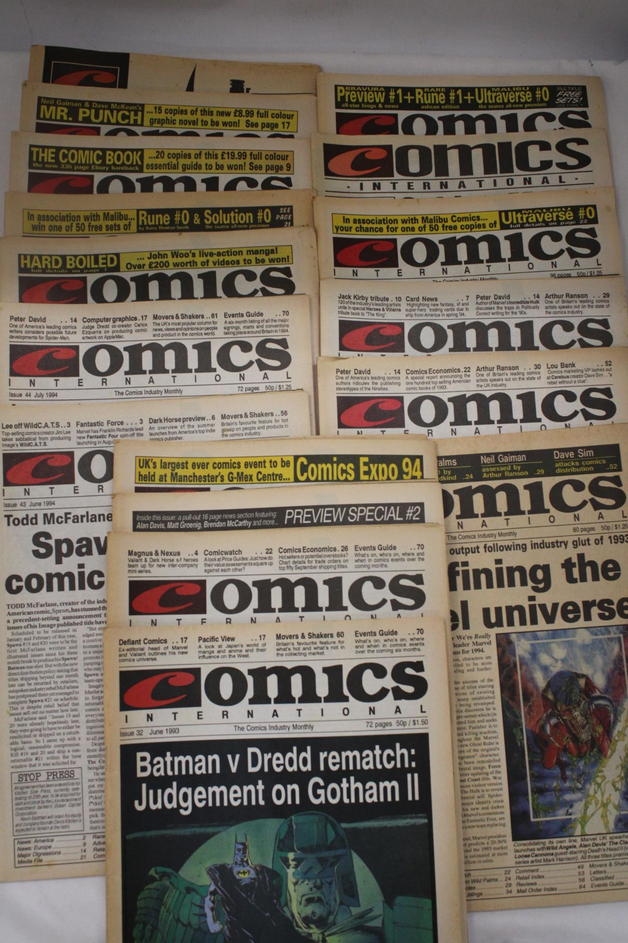SEVENTEEN COPIES OF EARLY 1990'S COMICS INTERNATIONAL - Image 4 of 6