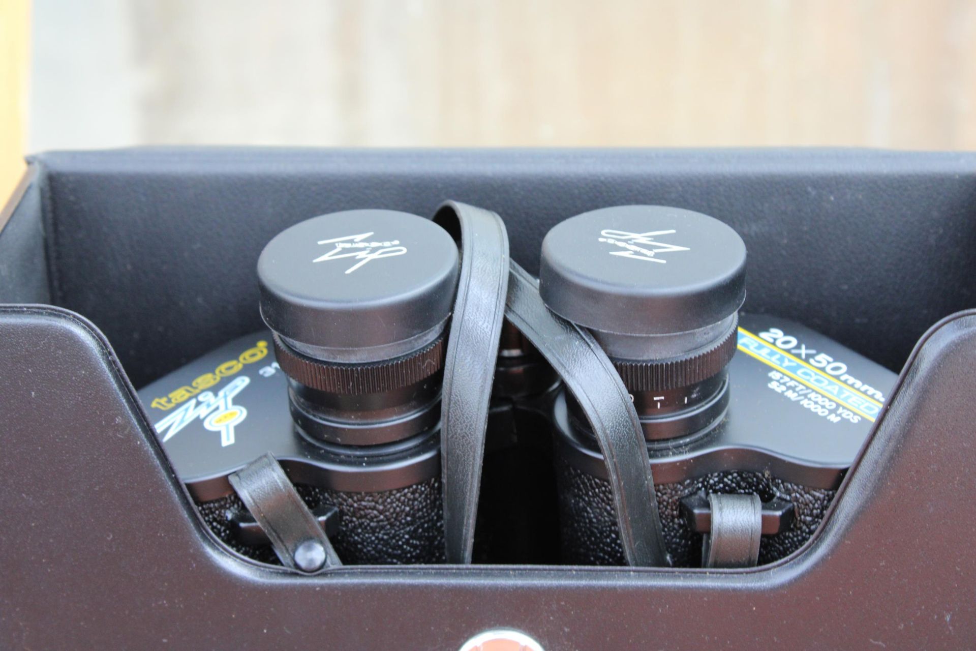 A PAIR OF CASED TASCO ZIP 314Z 20X50MM BINOCULARS - Image 2 of 2