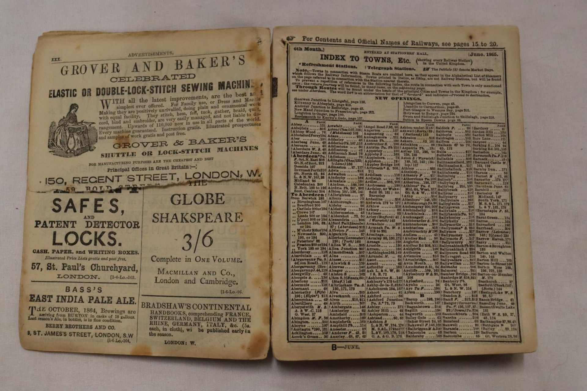 A BRADSHAWS MONTHLY RAILWAY GUIDE DATED JUNE 1865 AND A FURTHER COPY APRIL 1875, PAPERBACK VERSIONS - Bild 4 aus 4