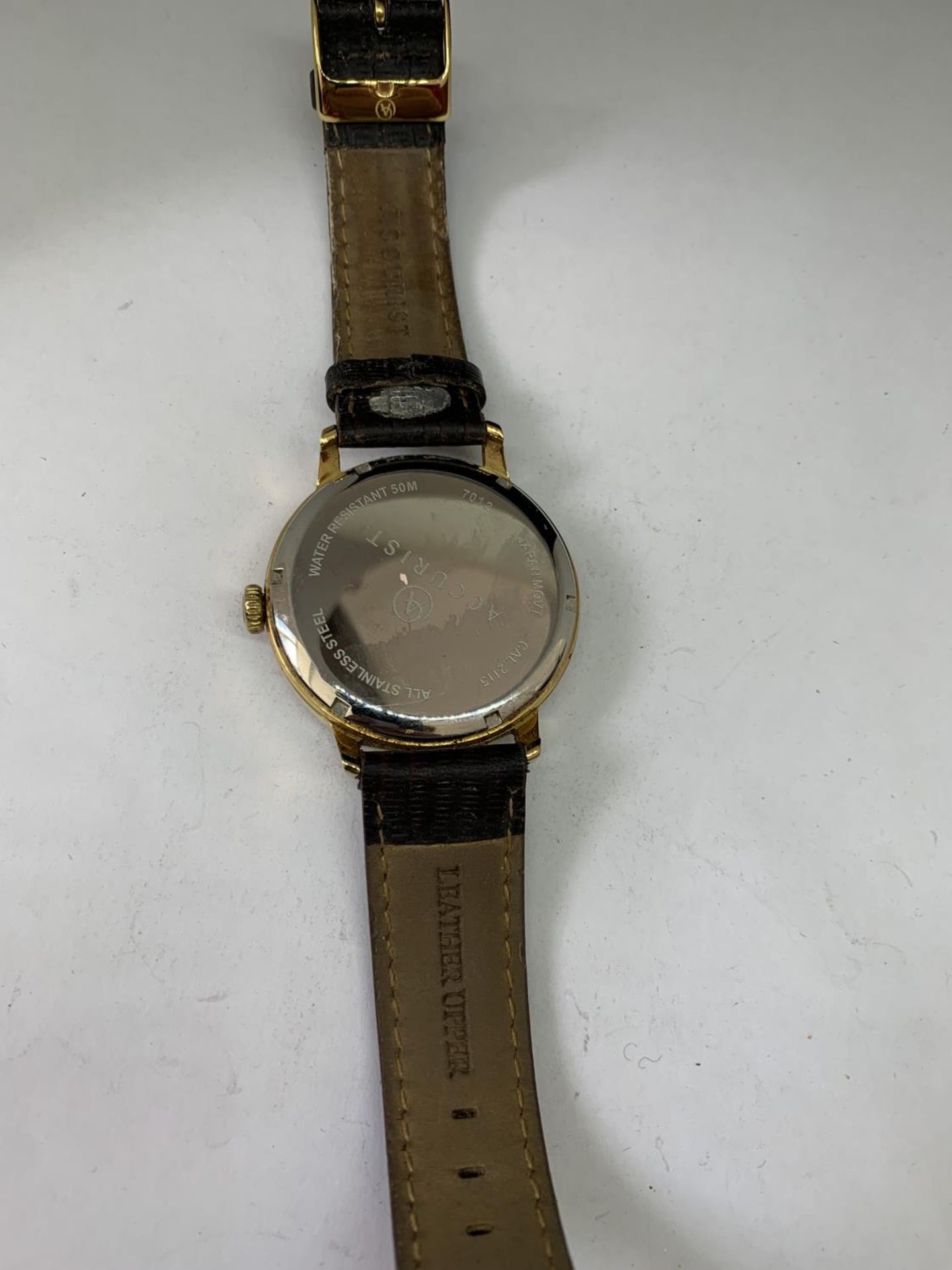 AN ACCURIST WRIST WATCH SEEN WORKING BUT NO WARRANTY - Image 3 of 3