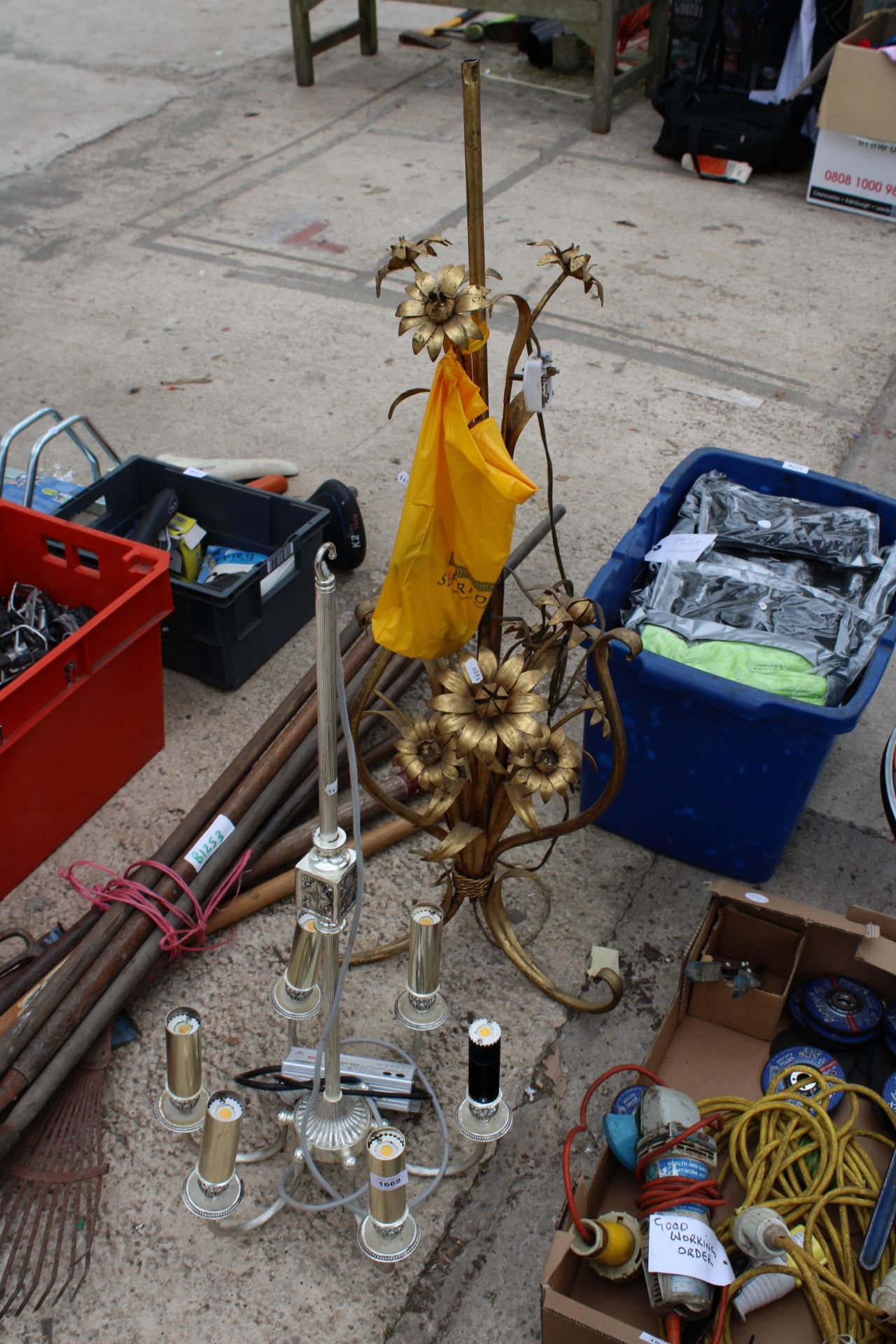 TWO VARIOUS DECORATIVE LIGHT FITTINGS