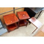 A PAIR OF MAHOGANY IAN SMITH TWO TIER LAMP TABLES WITH SINGLE DRAWER AND TURNED UPRIGHTS, 17" SQUARE