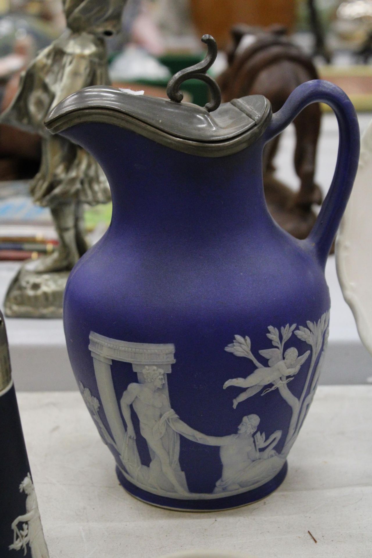 THREE PIECES OF JASPERWARE TO INCLUDE A WEDGWOOD JUG WITH PEWTER LID - A/F TO BASE, AN ADAMS SMALL - Image 4 of 5