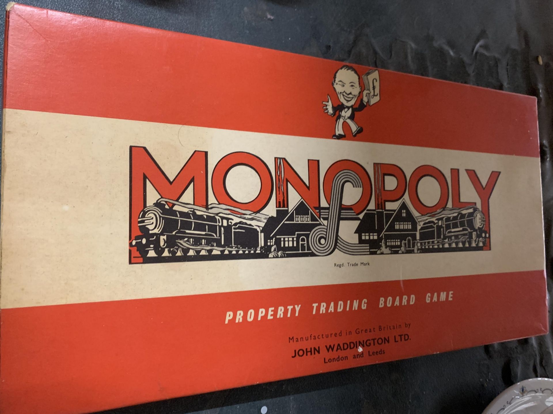 TWO VINTAGE GAMES TO INCLUDE MONOPOLY AND DRAUGHTS - Image 3 of 3