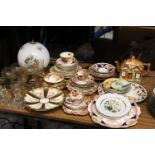 A LARGE QUANTITY OF TEAWARE, ETC TO INCLUDE VINTAGE CUPS, SAUCERS AND SIDE PLATES, A COTTAGE TEAPOT,