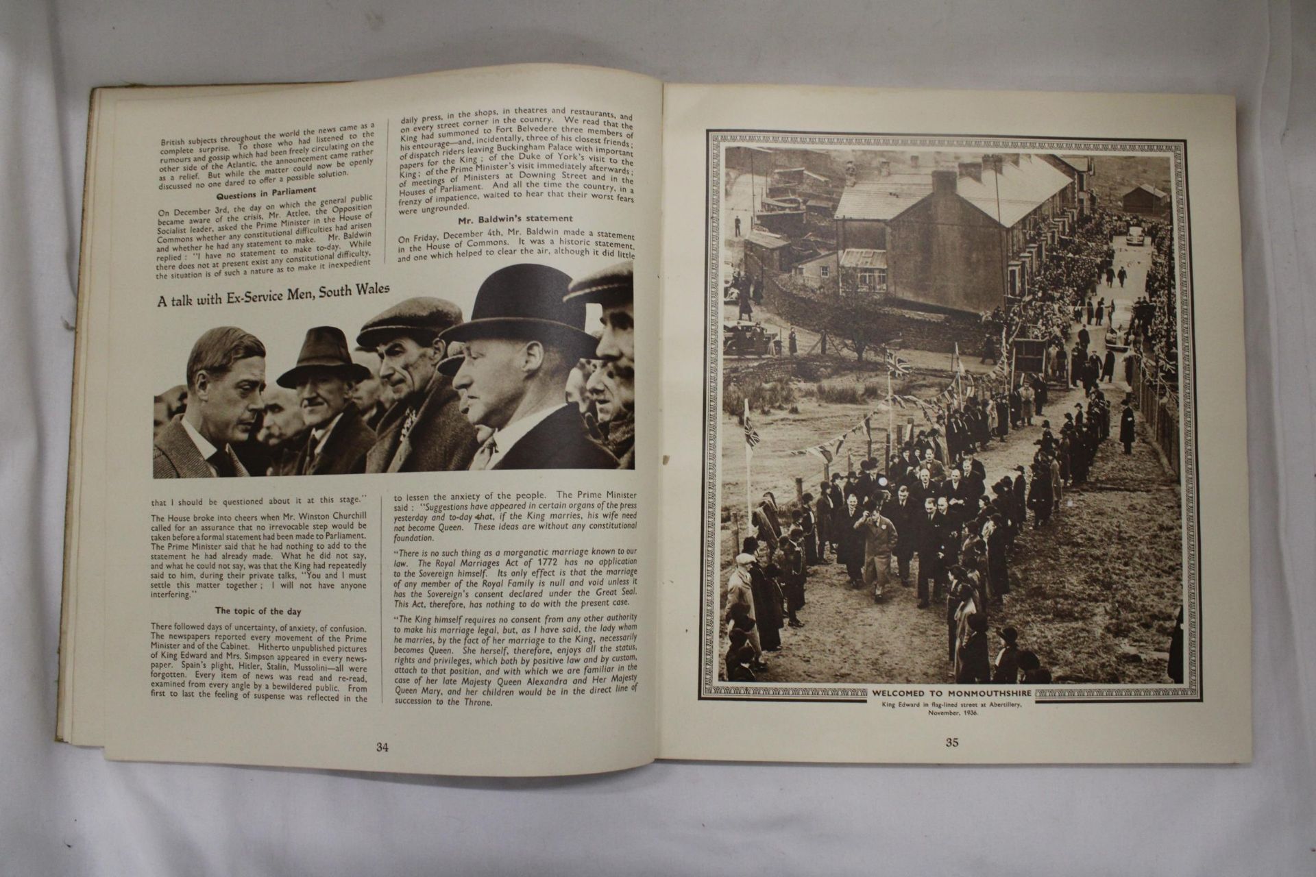 A 1937 CORONATION SOUVENIR BOOK - Image 4 of 6