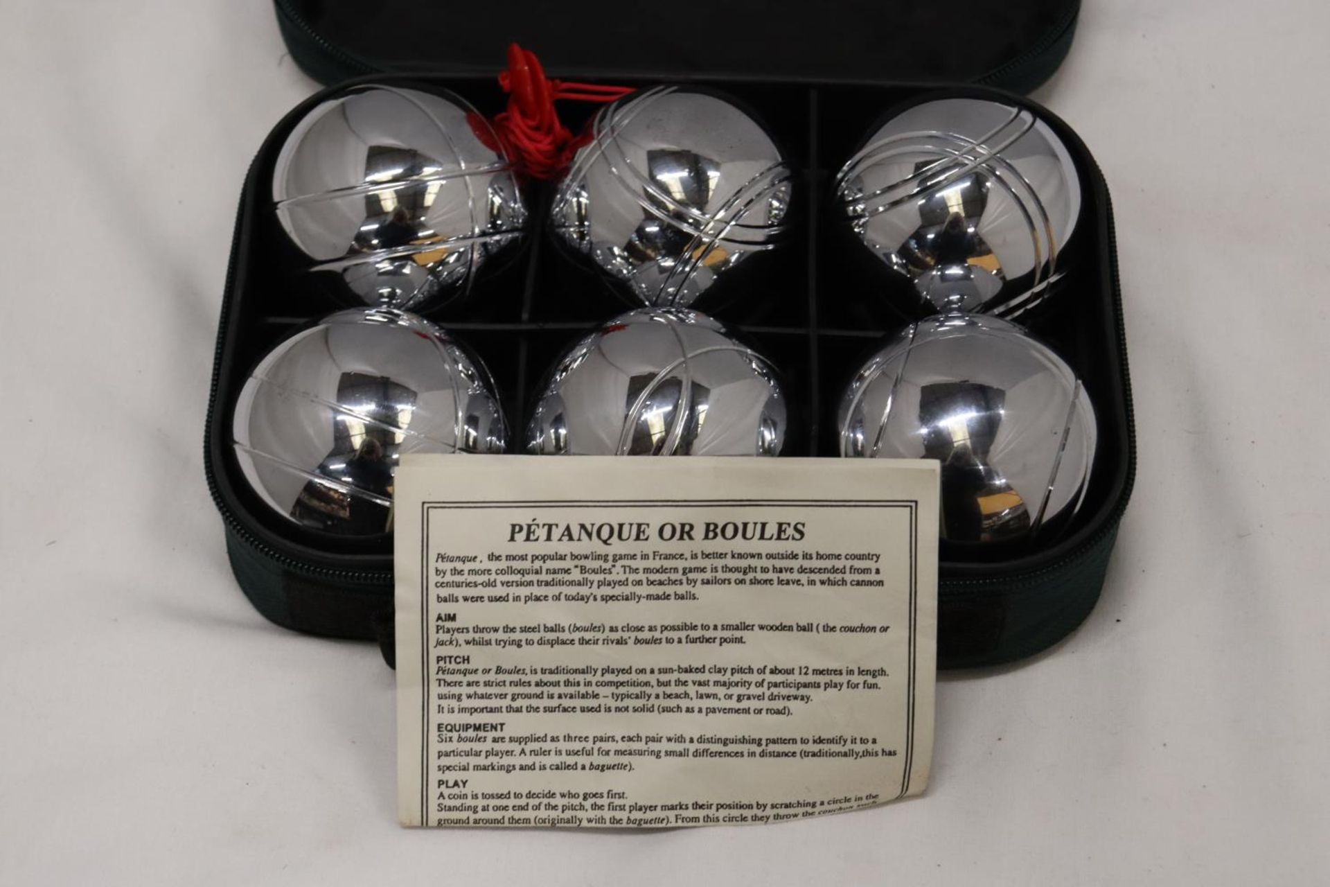 SIX HEAVY METAL BOULES - Image 2 of 4