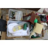 AN ASSORTMENT OF HOUSEHOLD CLEARANCE ITEMS