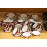 AN EIGHTY EIGHT PIECE ROYAL WORCESTER HATFIELD RED DINNER SERVICE GOLD SHELLS AND LEAVES WITH A