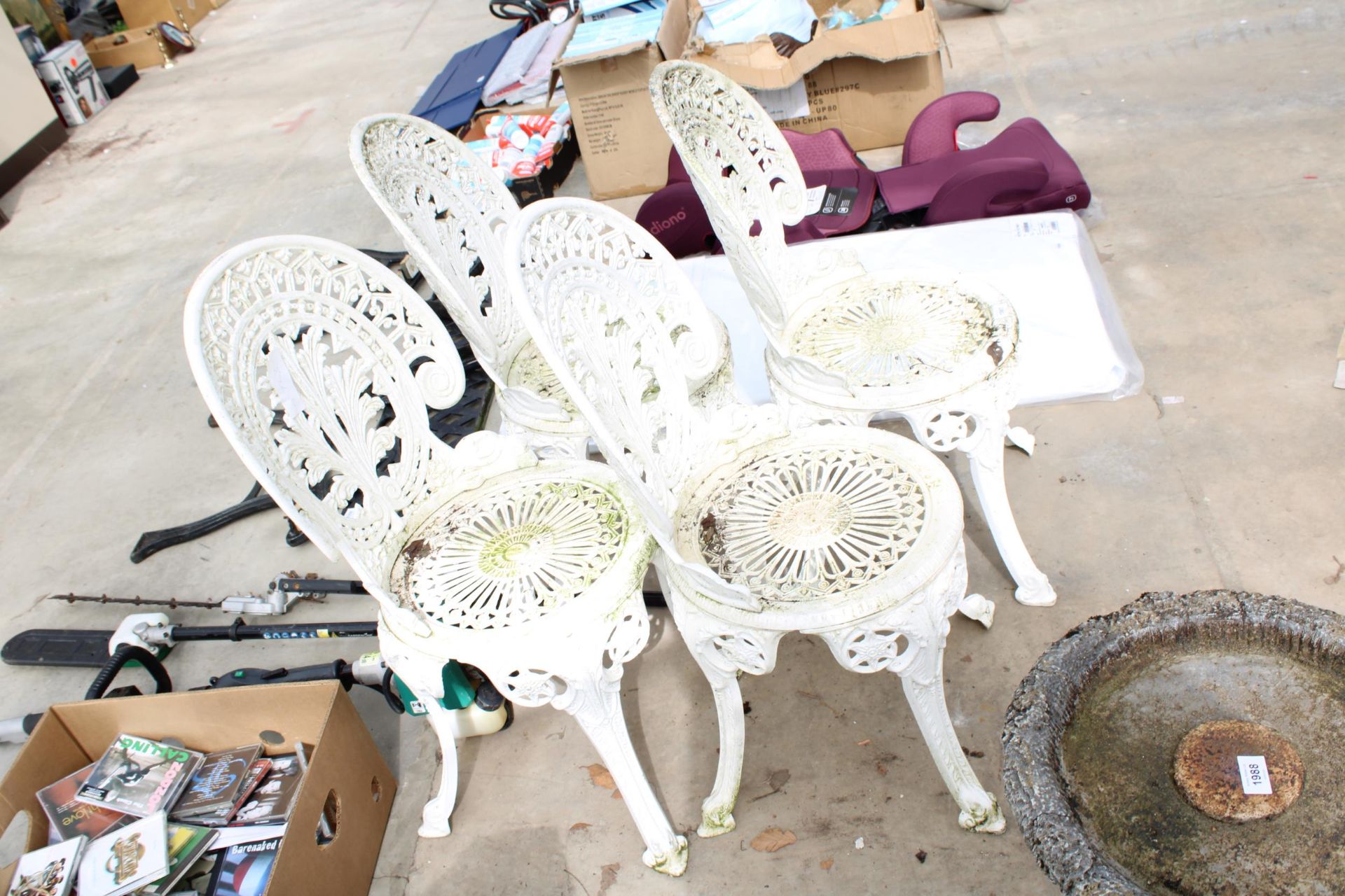 A SET OF FOUR WHITE CAST ALLOY BISTRO CHAIRS - Image 3 of 3