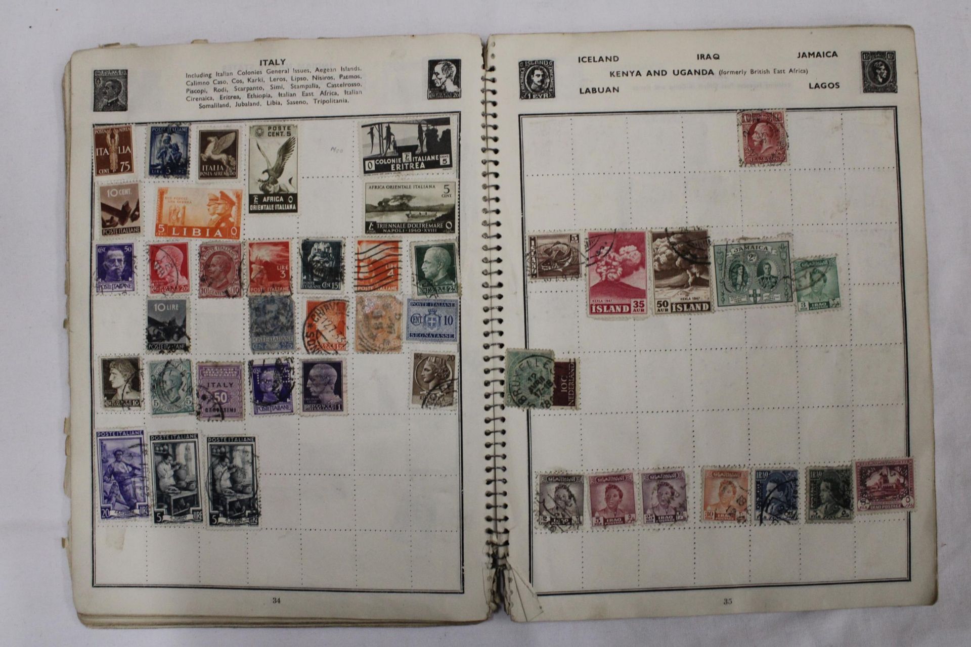 TWO OLD ALBUMS CONTAINING STAMPS FROM AROUND THE WORLD - Bild 6 aus 6