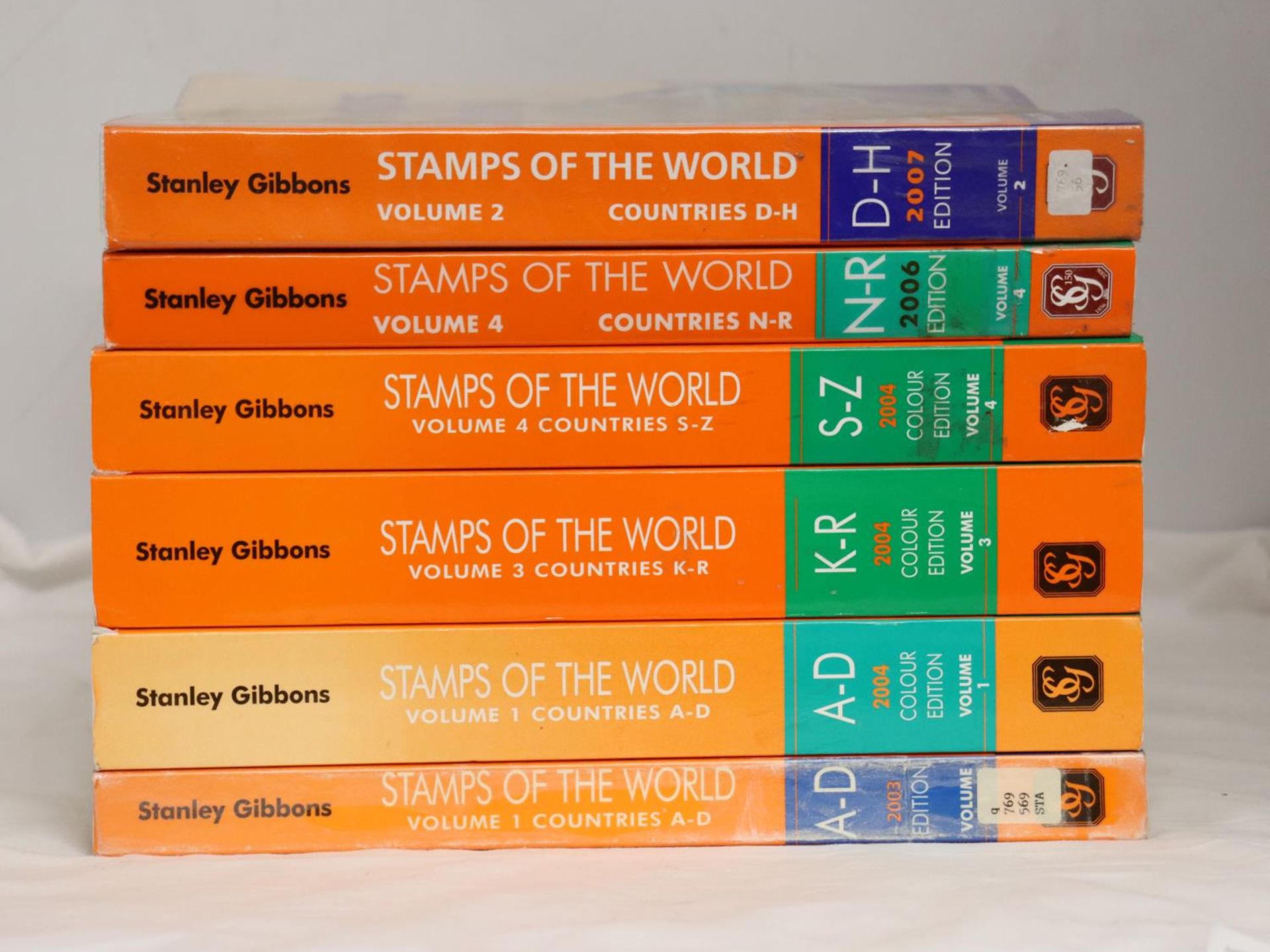 A BOX CONTAINING FIVE STANLEY GIBBONS SIMPLIFIED CATALOGUES - Image 2 of 3