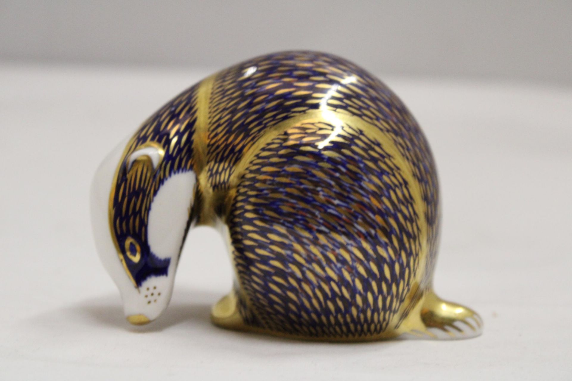 A ROYAL CROWN DERBY BADGER (FIRST) - Image 6 of 7