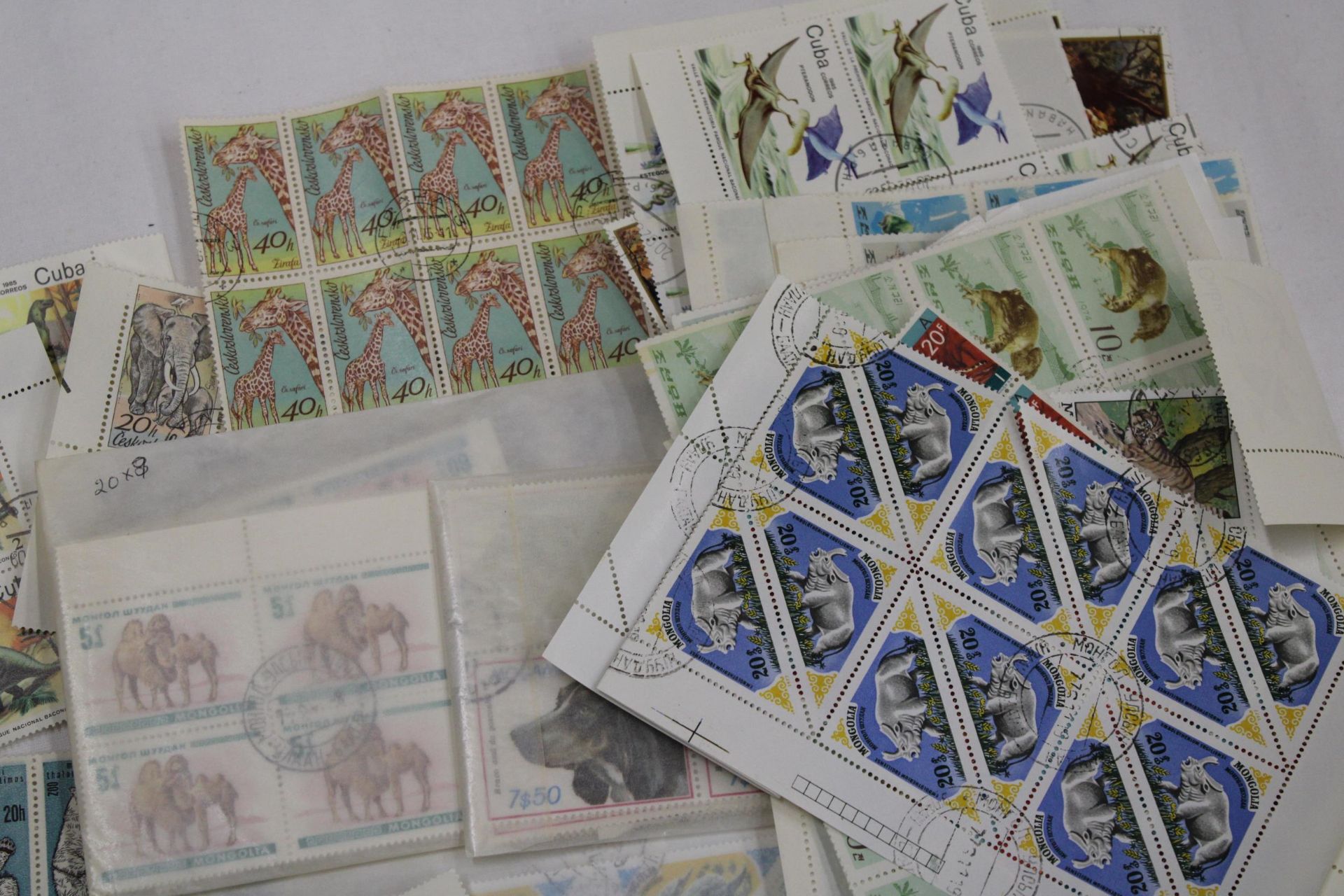 A COLLECTION OF BLOCKS OF STAMPS - Image 5 of 6