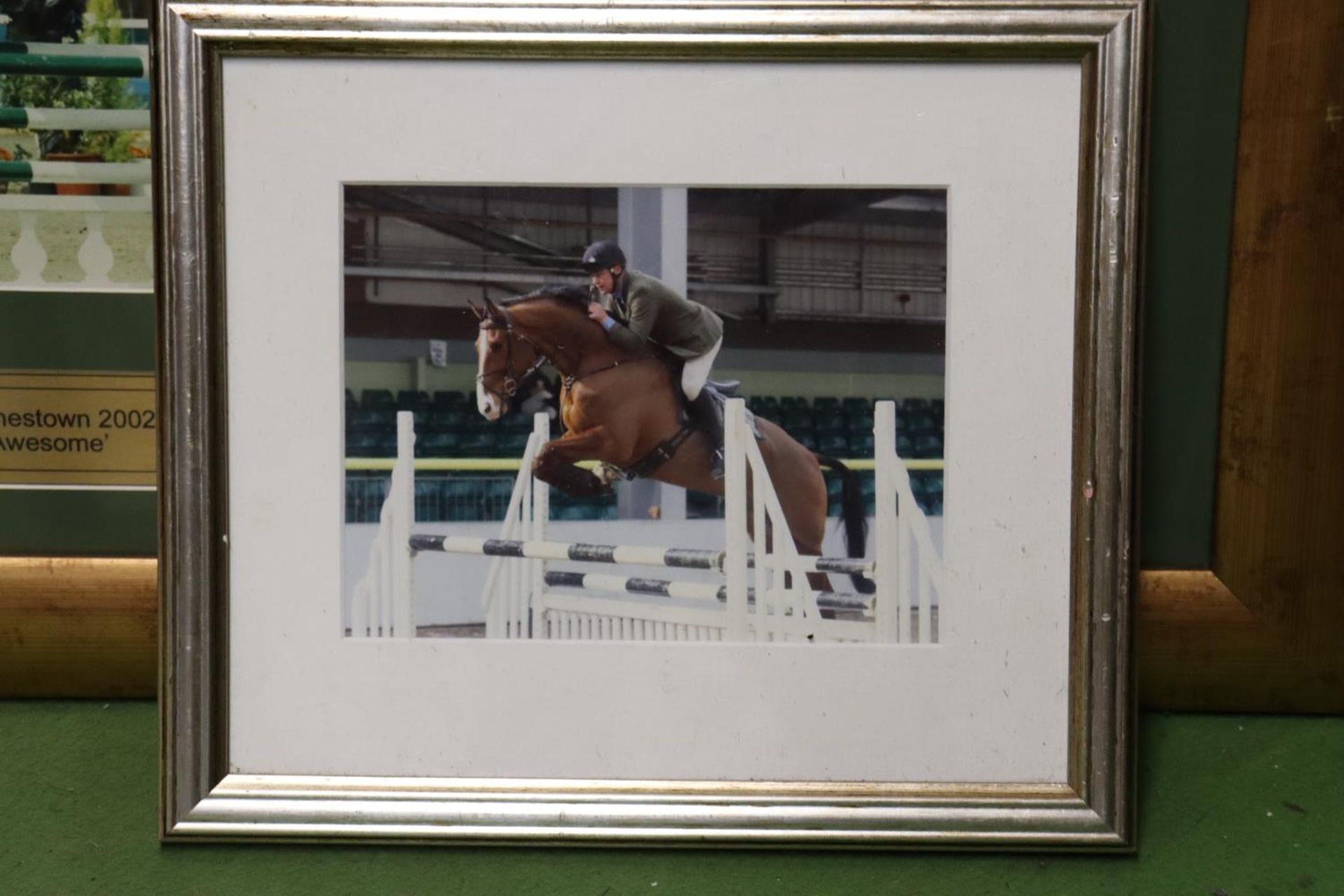 A QUANTITY OF SHOWJUMPING AND EVENTING PHOTOGRAPHS - IN FRAMES - Image 2 of 4