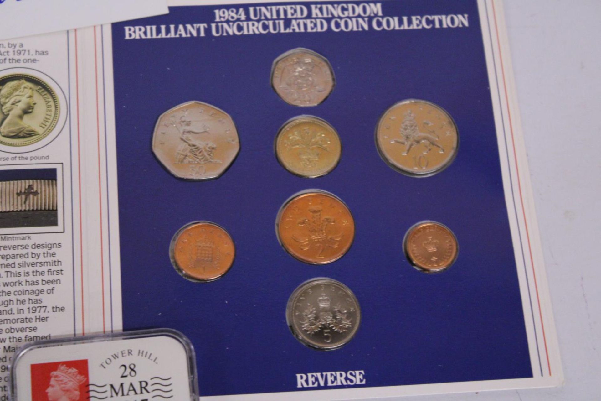 A COLLECTION OF COINS TO INCLUDE THE FIVE CROWN COLLECTION, 1984 ROYAL MINT UNCIRCULATED COIN - Bild 3 aus 5