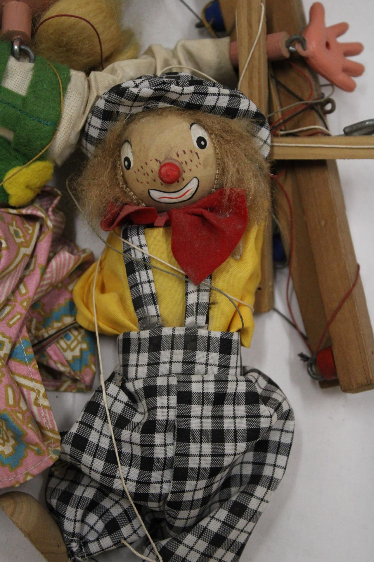 A VINTAGE PELHAM PUPPET AND A CLOWN PUPPET - Image 3 of 5