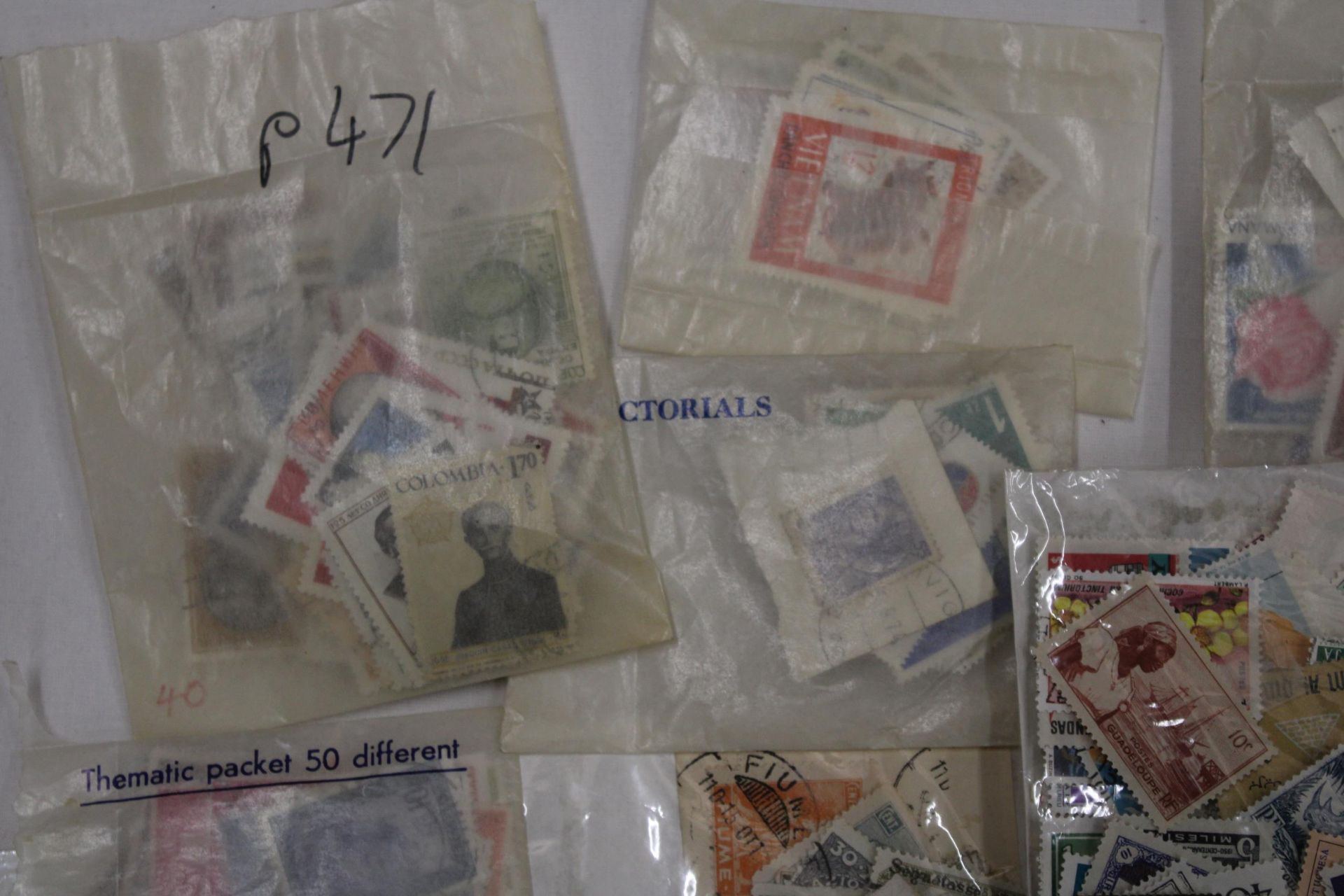 A COLLECTION OF STAMPS IN PACKETS - Image 4 of 7