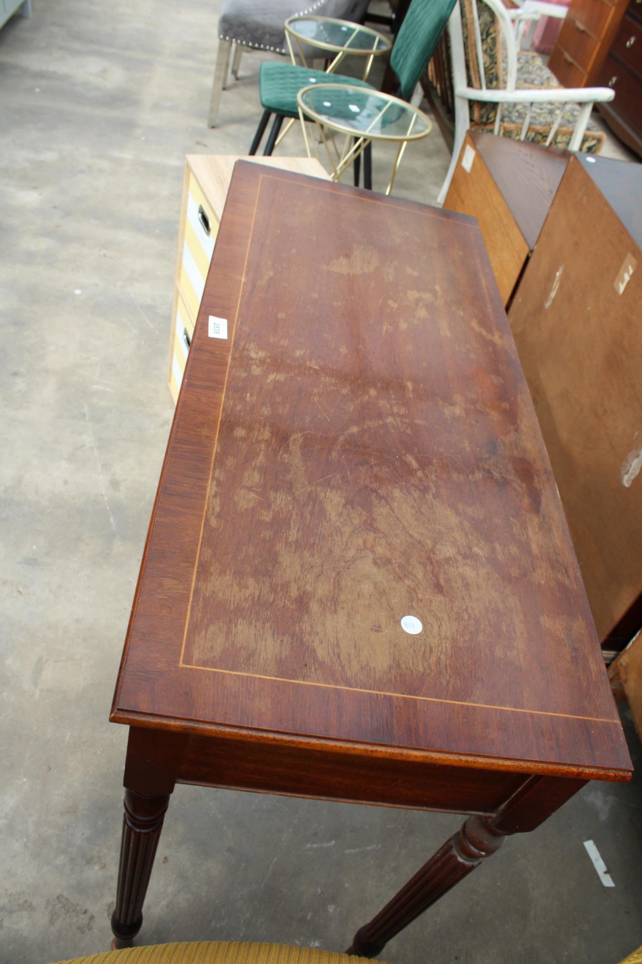 A MODERN MAHOGANY AND INLAID TWO DRAWER SIDE TABLE AND TWO BATHROOM CHESTS - Image 3 of 3